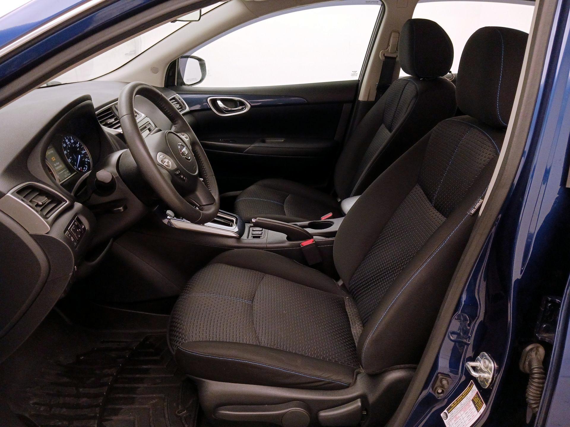Thumbnail: 2017 Nissan Sentra - 11