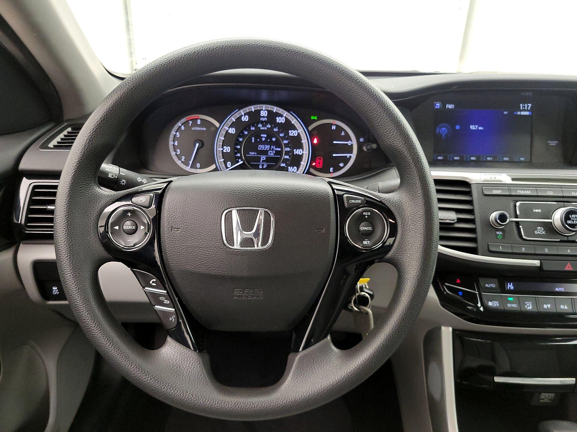 Thumbnail: 2016 Honda Accord - 10