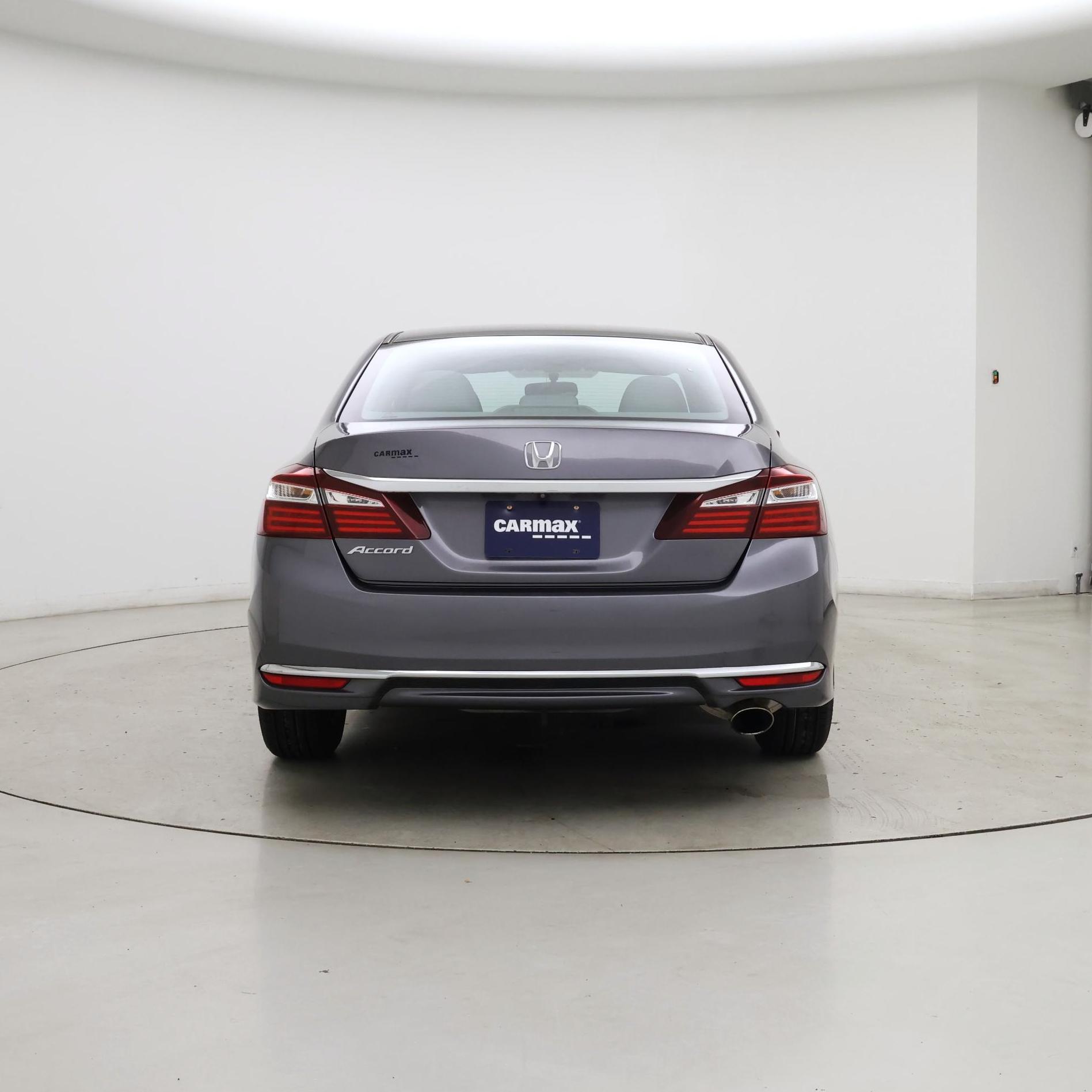 Thumbnail: 2016 Honda Accord - 6