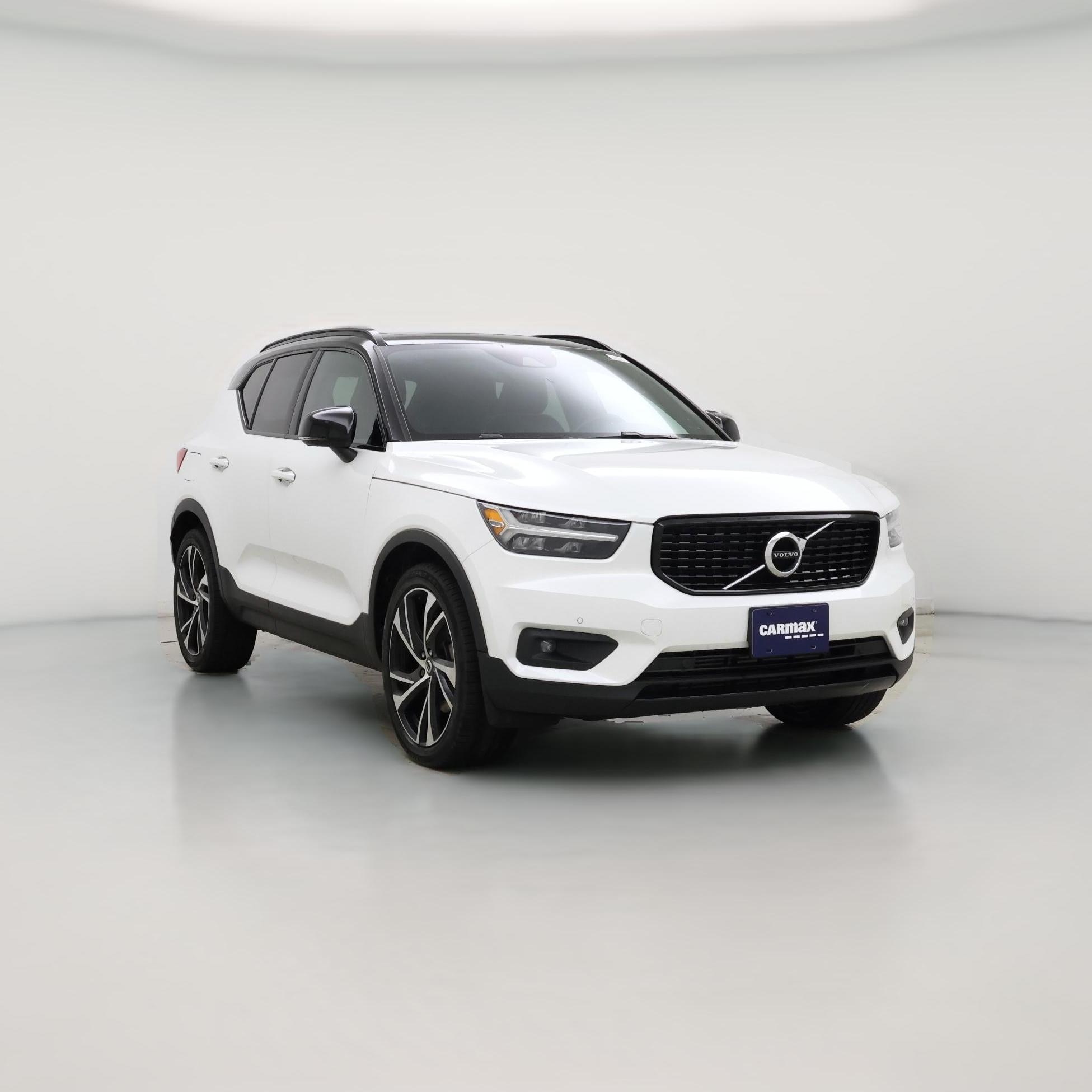 Thumbnail: 2021 Volvo XC40 - 1