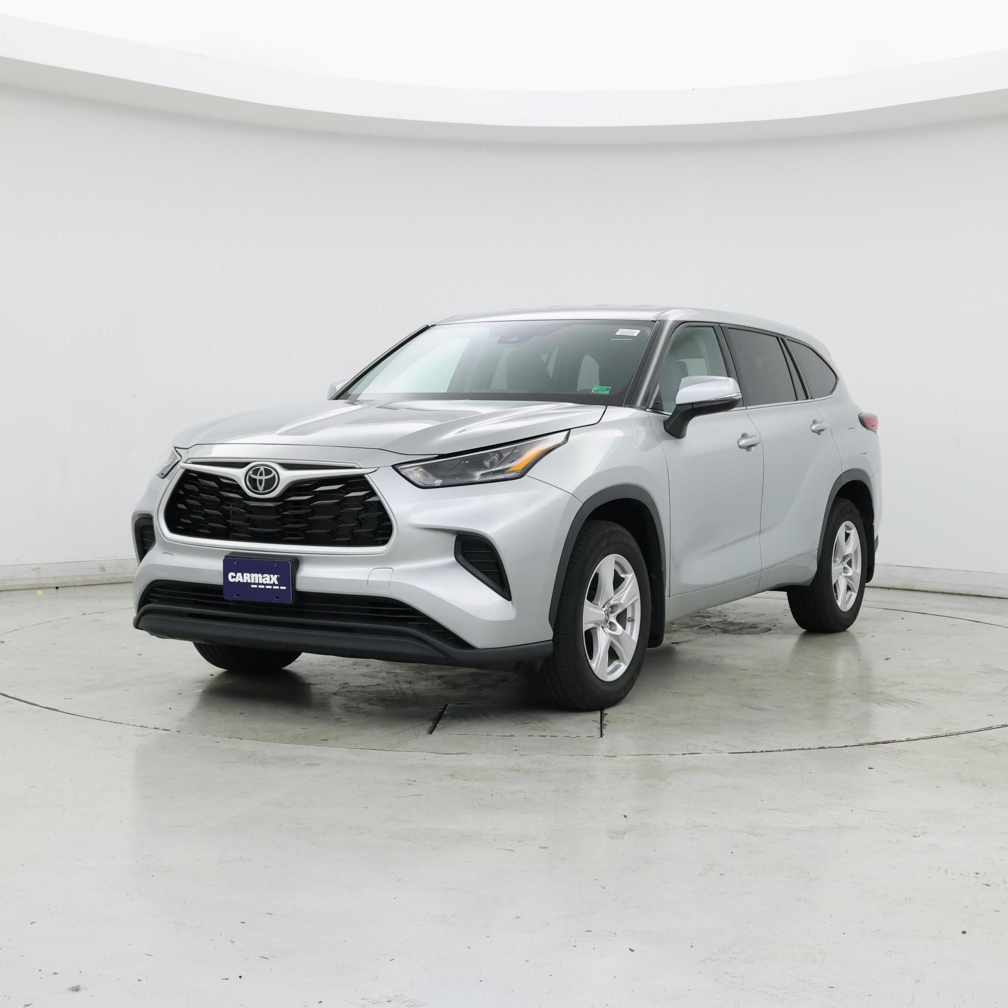 Thumbnail: 2022 Toyota Highlander - 4