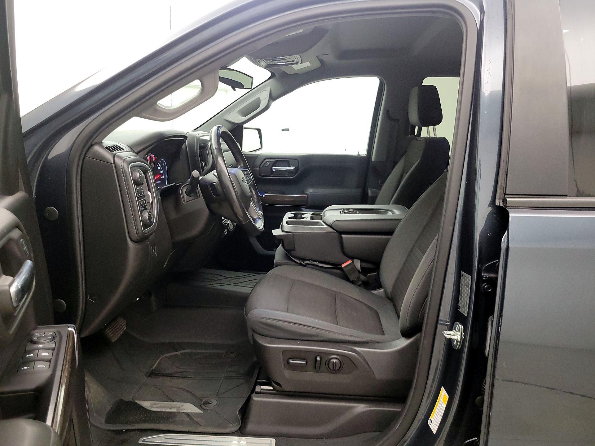 Thumbnail: 2019 Chevrolet Silverado 1500 - 11