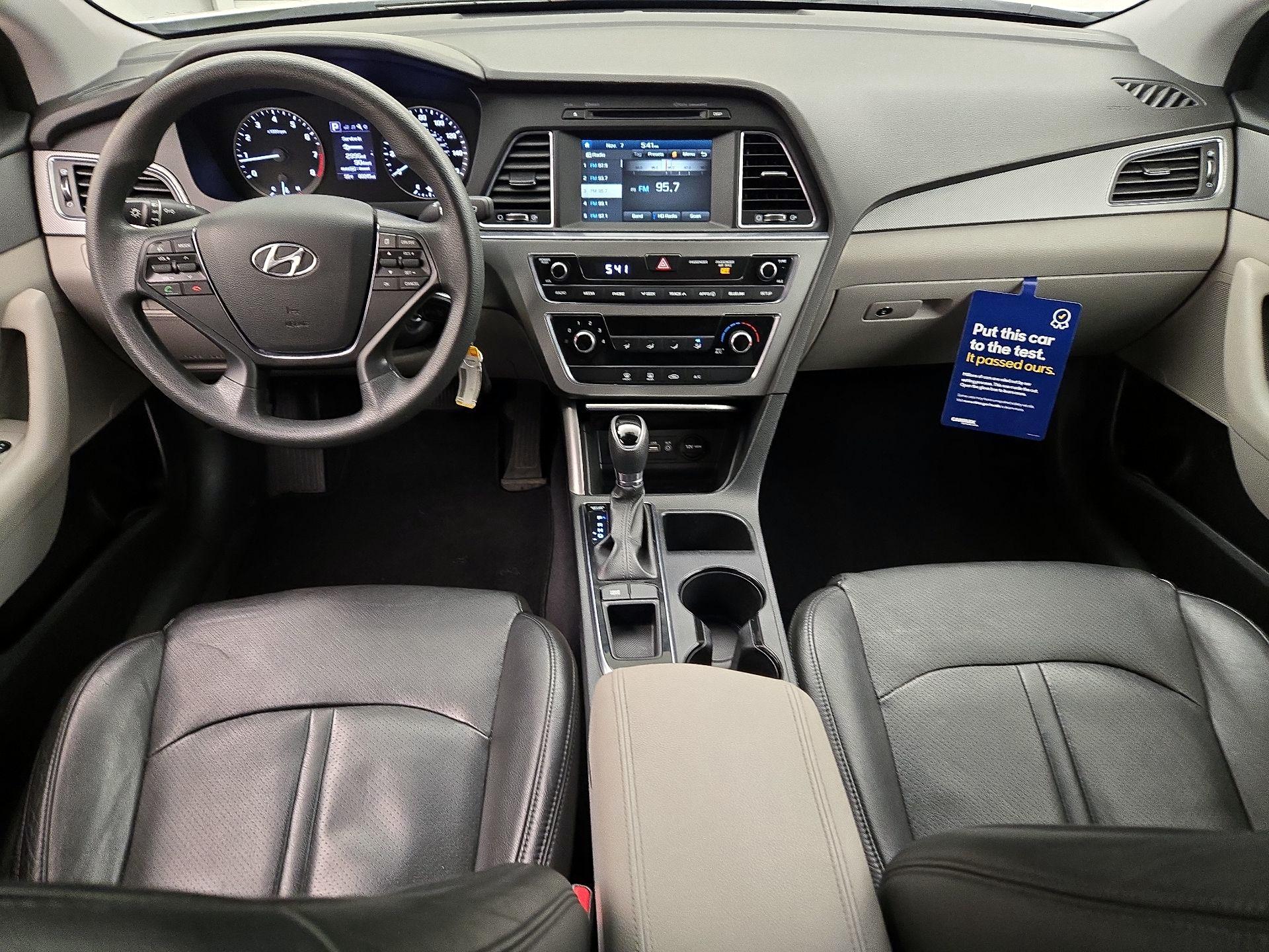 Thumbnail: 2016 Hyundai Sonata - 9