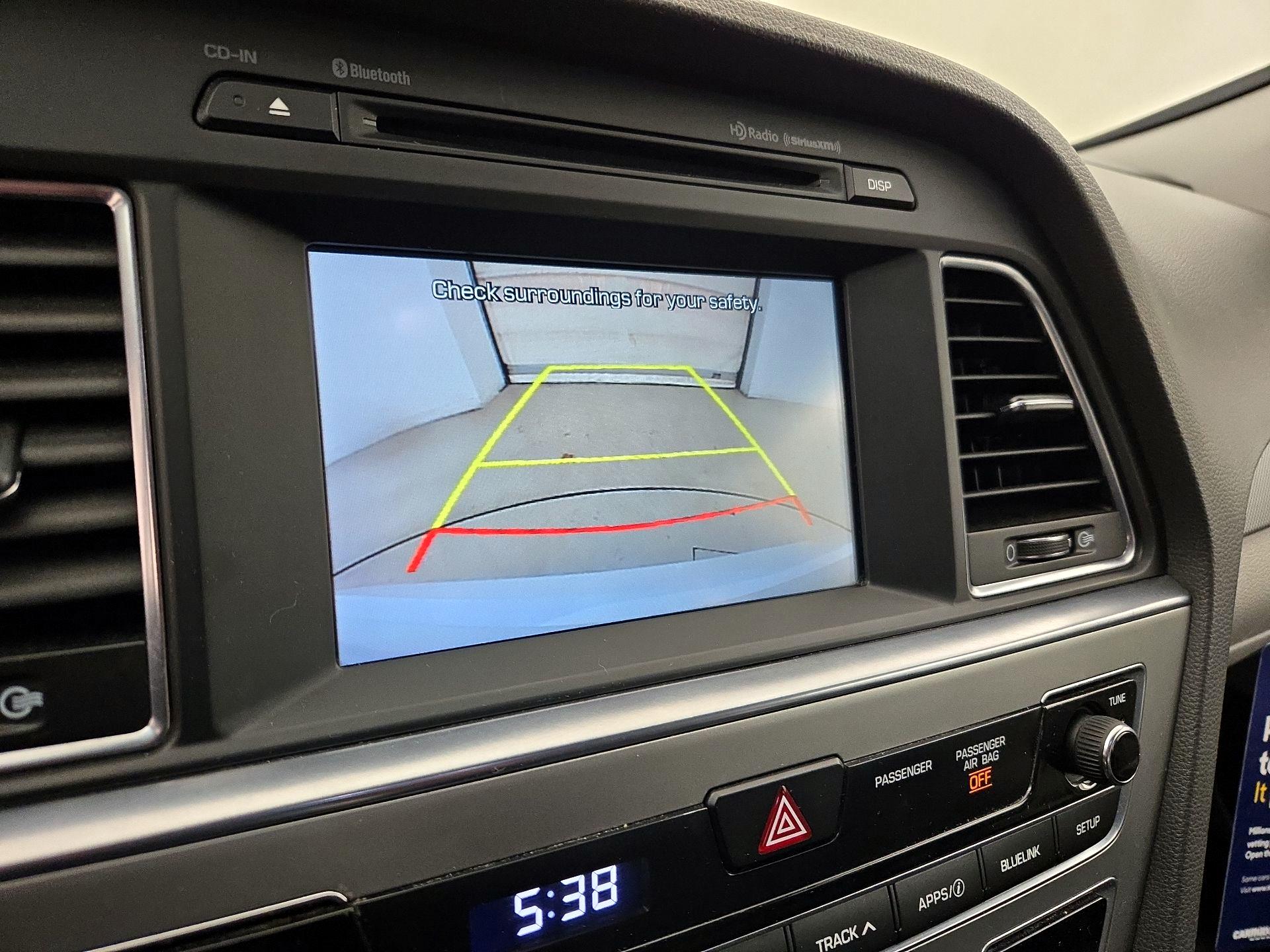 Thumbnail: 2016 Hyundai Sonata - 14