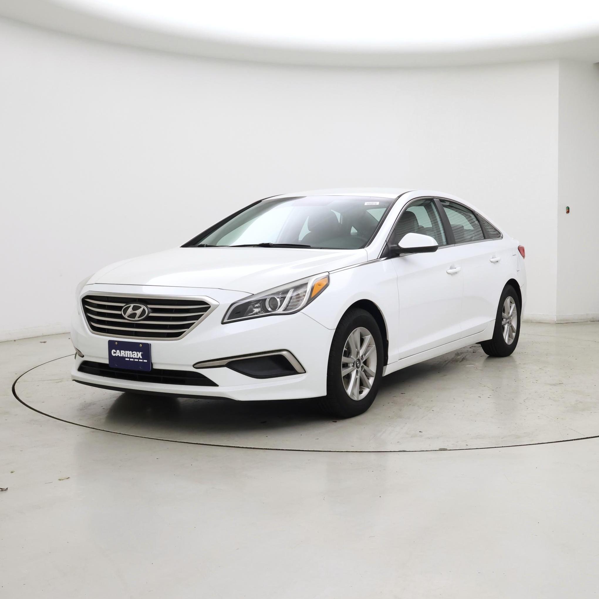 Thumbnail: 2016 Hyundai Sonata - 4