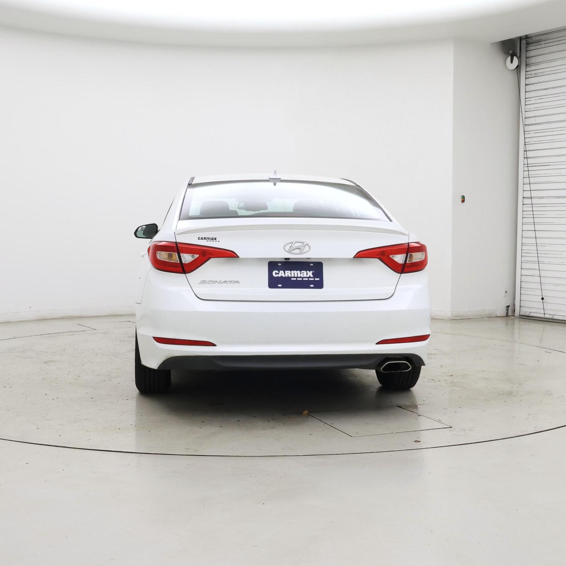 Thumbnail: 2016 Hyundai Sonata - 6