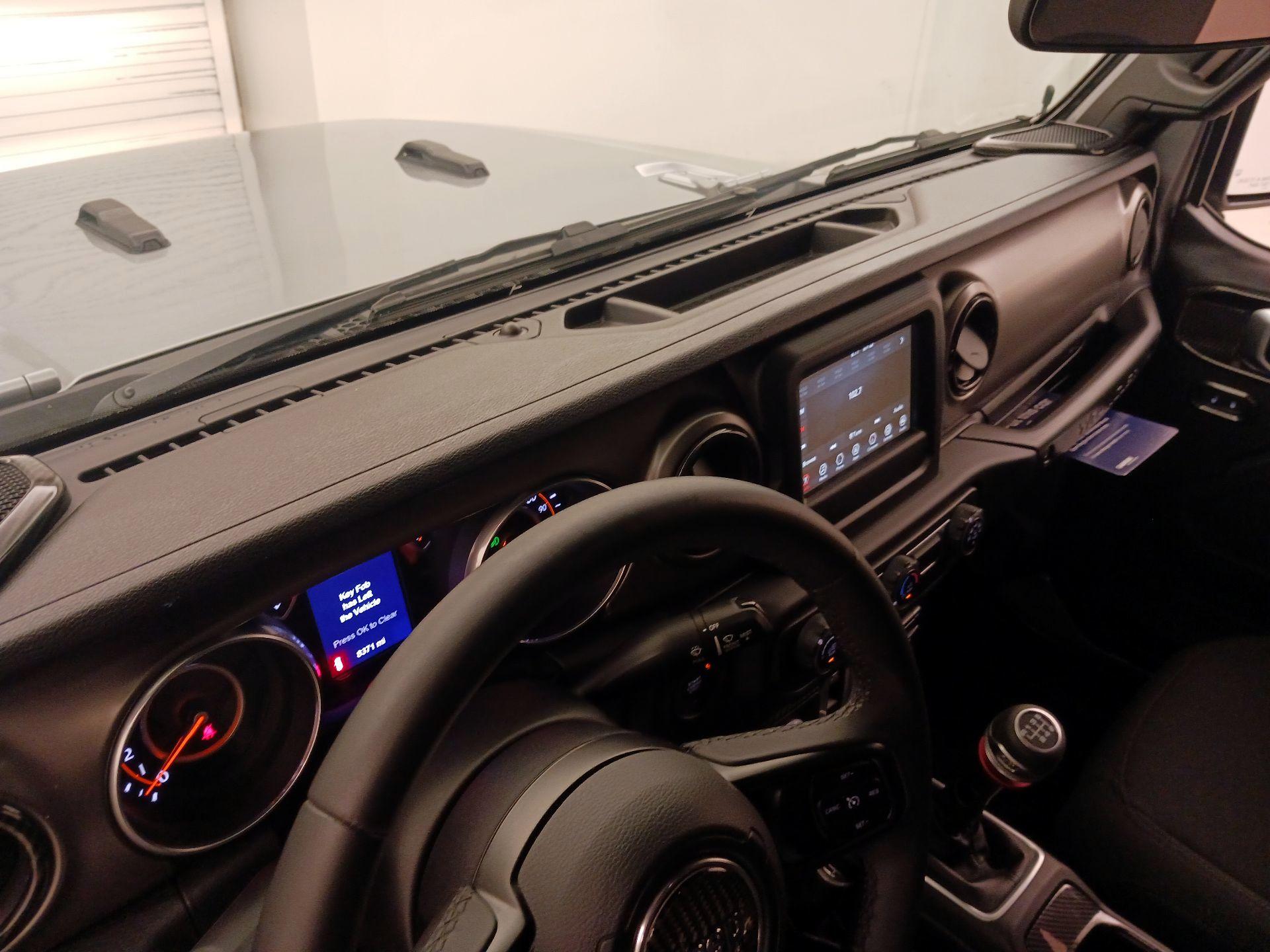 Thumbnail: 2018 Jeep Wrangler - 9