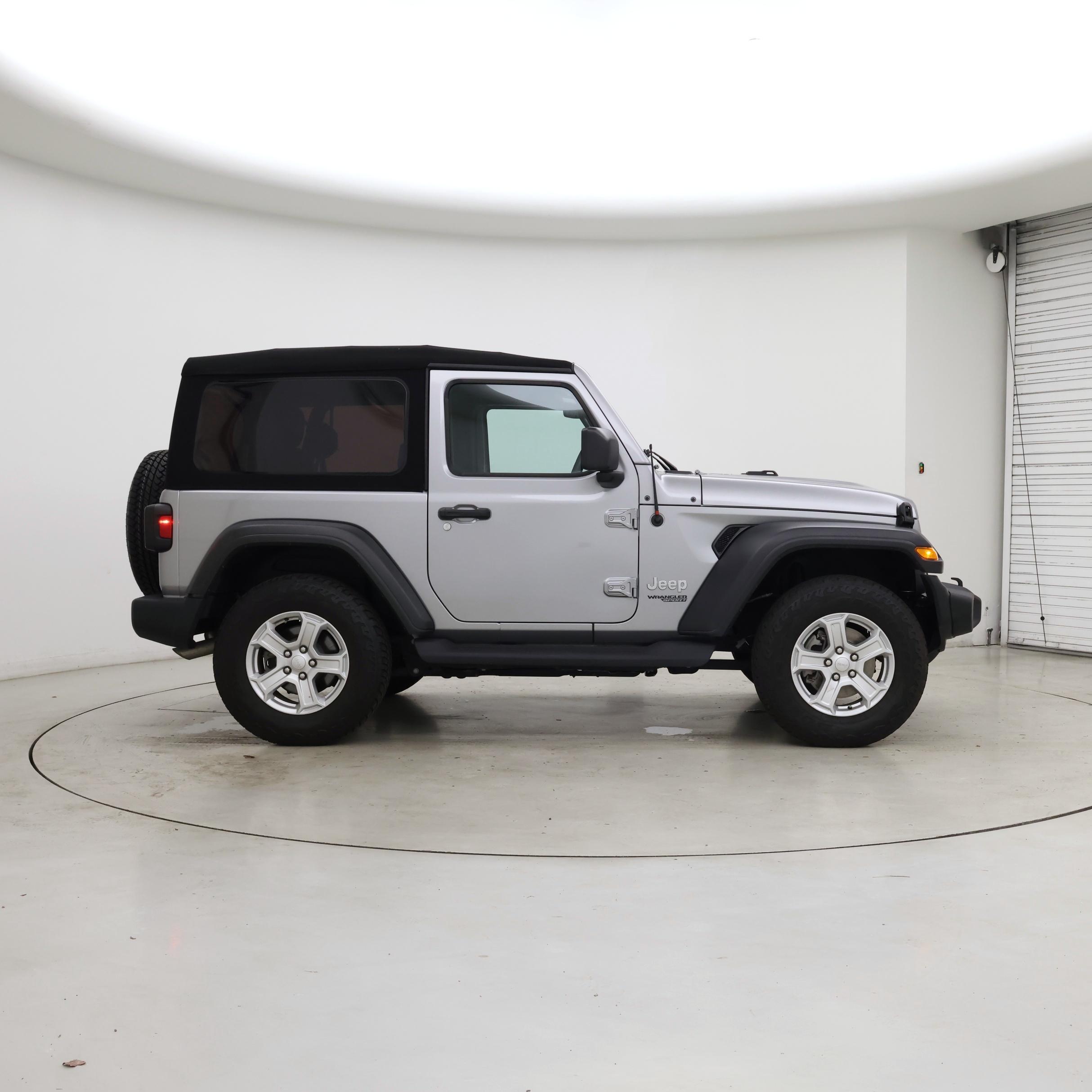 Thumbnail: 2018 Jeep Wrangler - 7