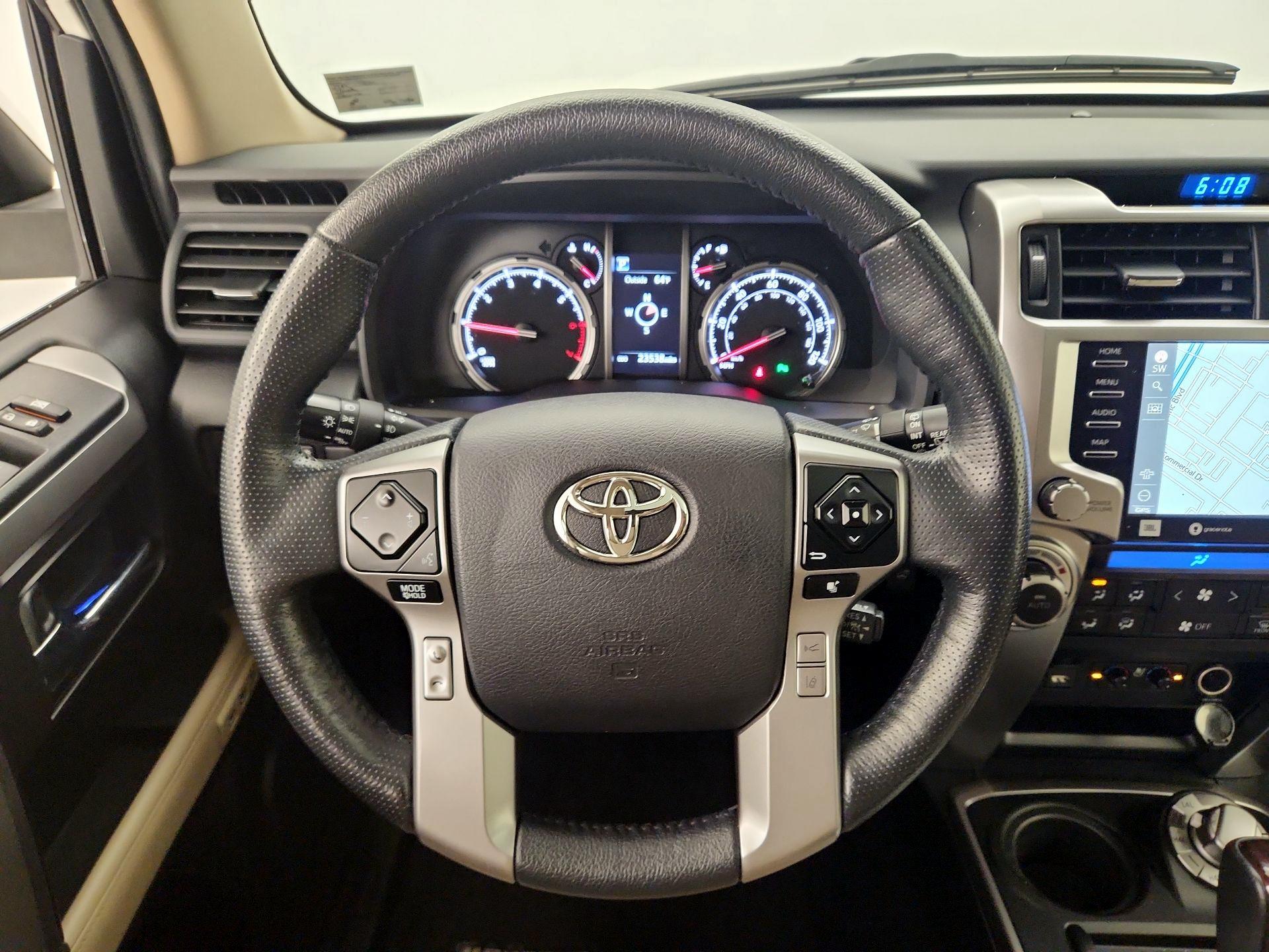 Thumbnail: 2023 Toyota 4Runner - 10