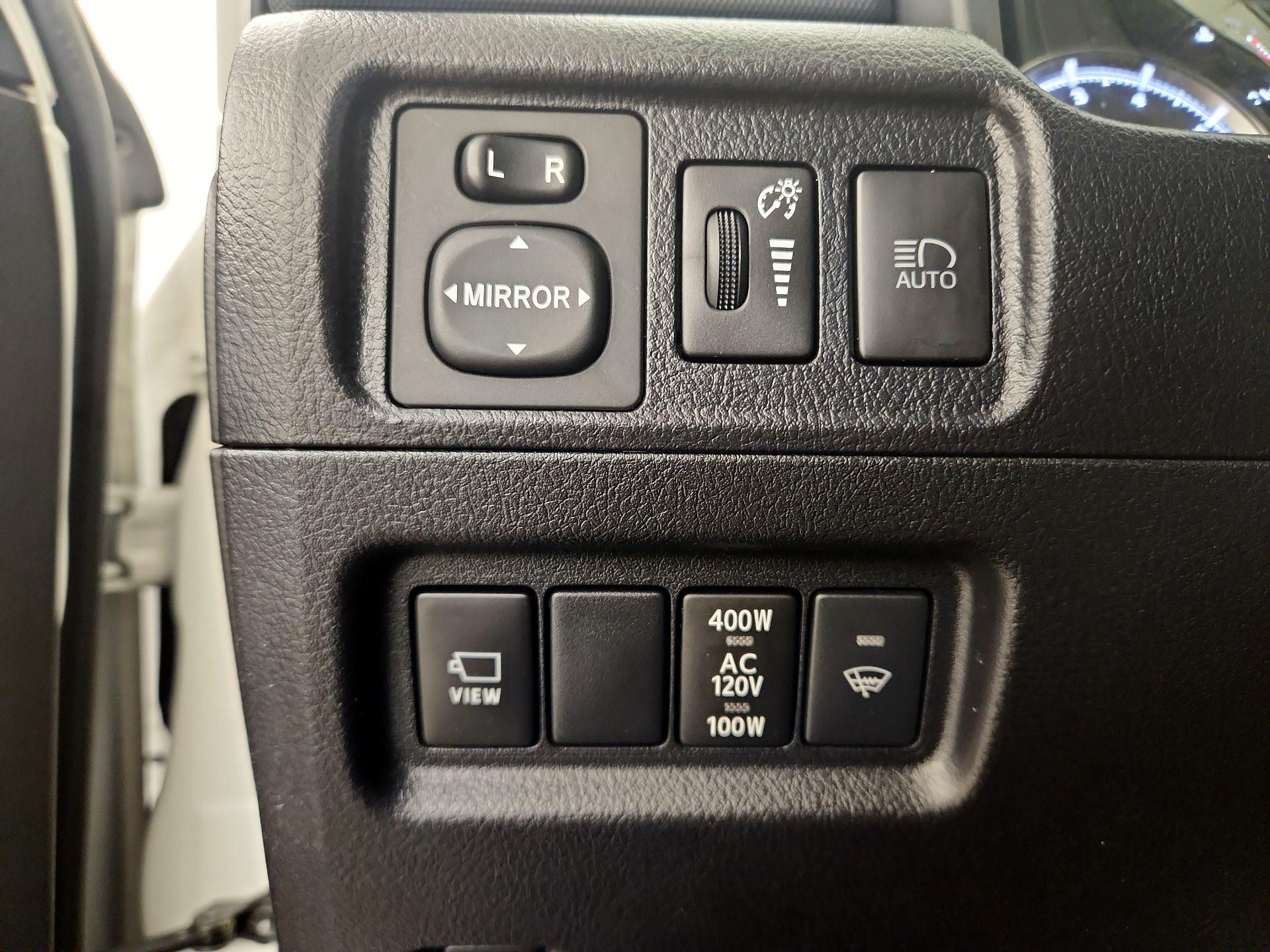 Thumbnail: 2023 Toyota 4Runner - 13