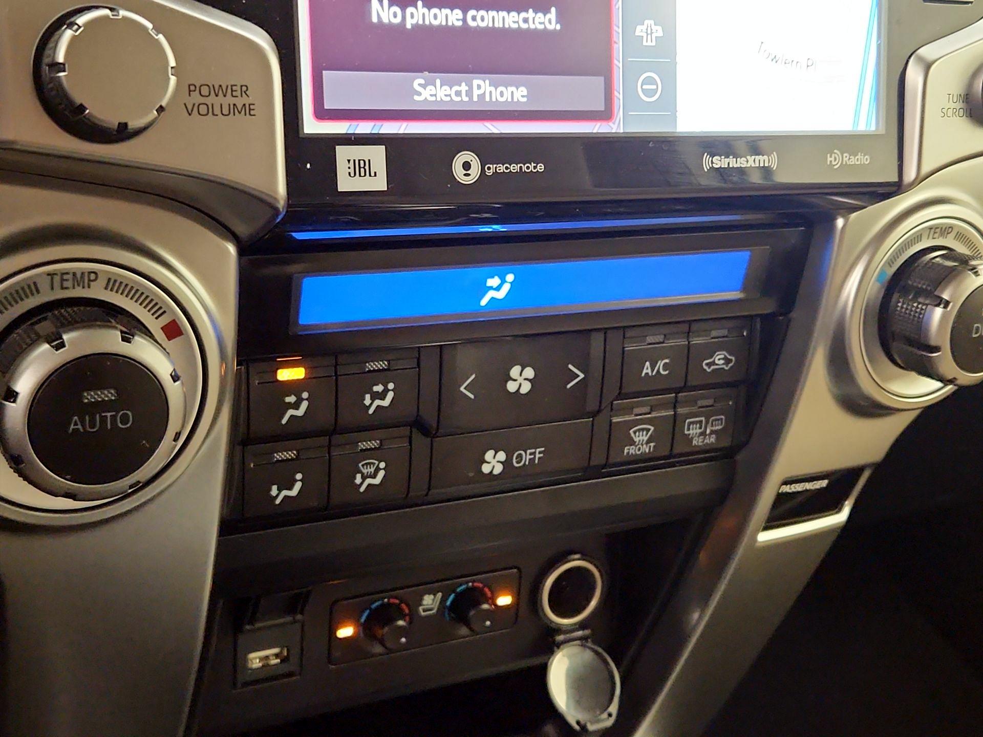 Thumbnail: 2023 Toyota 4Runner - 17