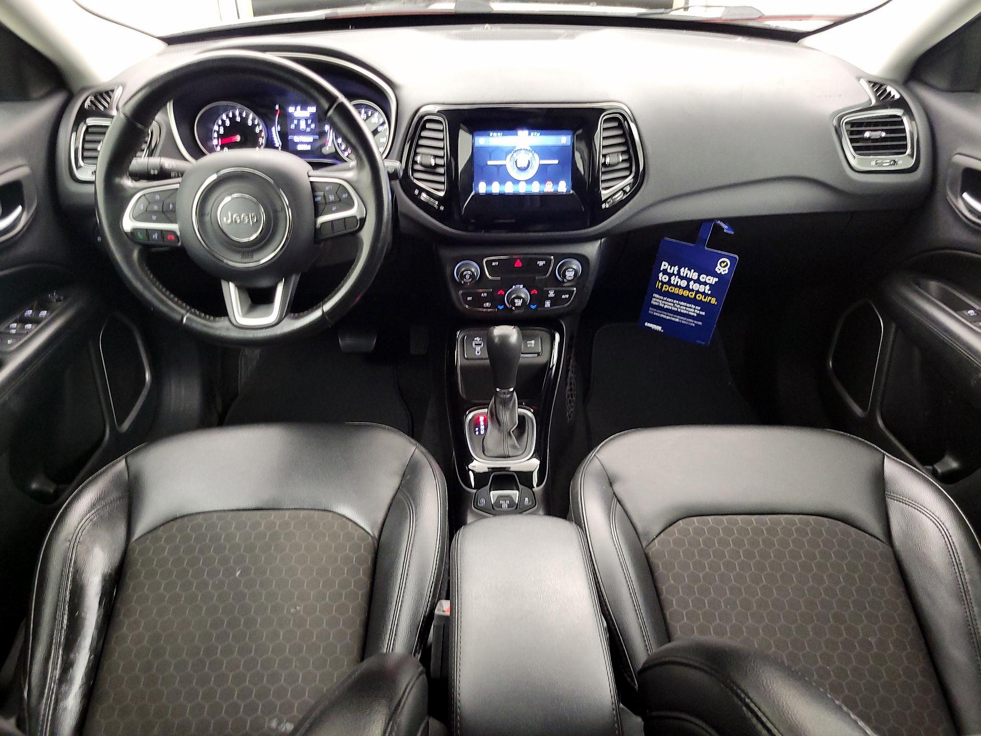 Thumbnail: 2020 Jeep Compass - 9