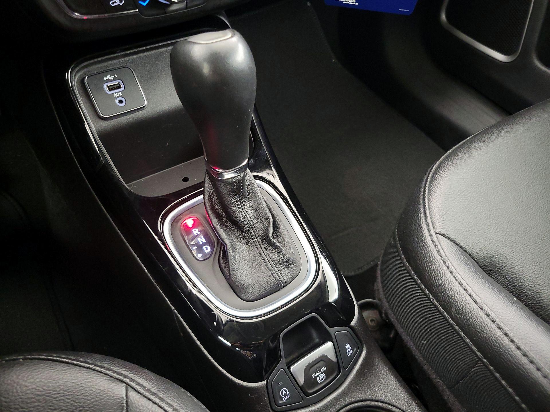 Thumbnail: 2020 Jeep Compass - 17