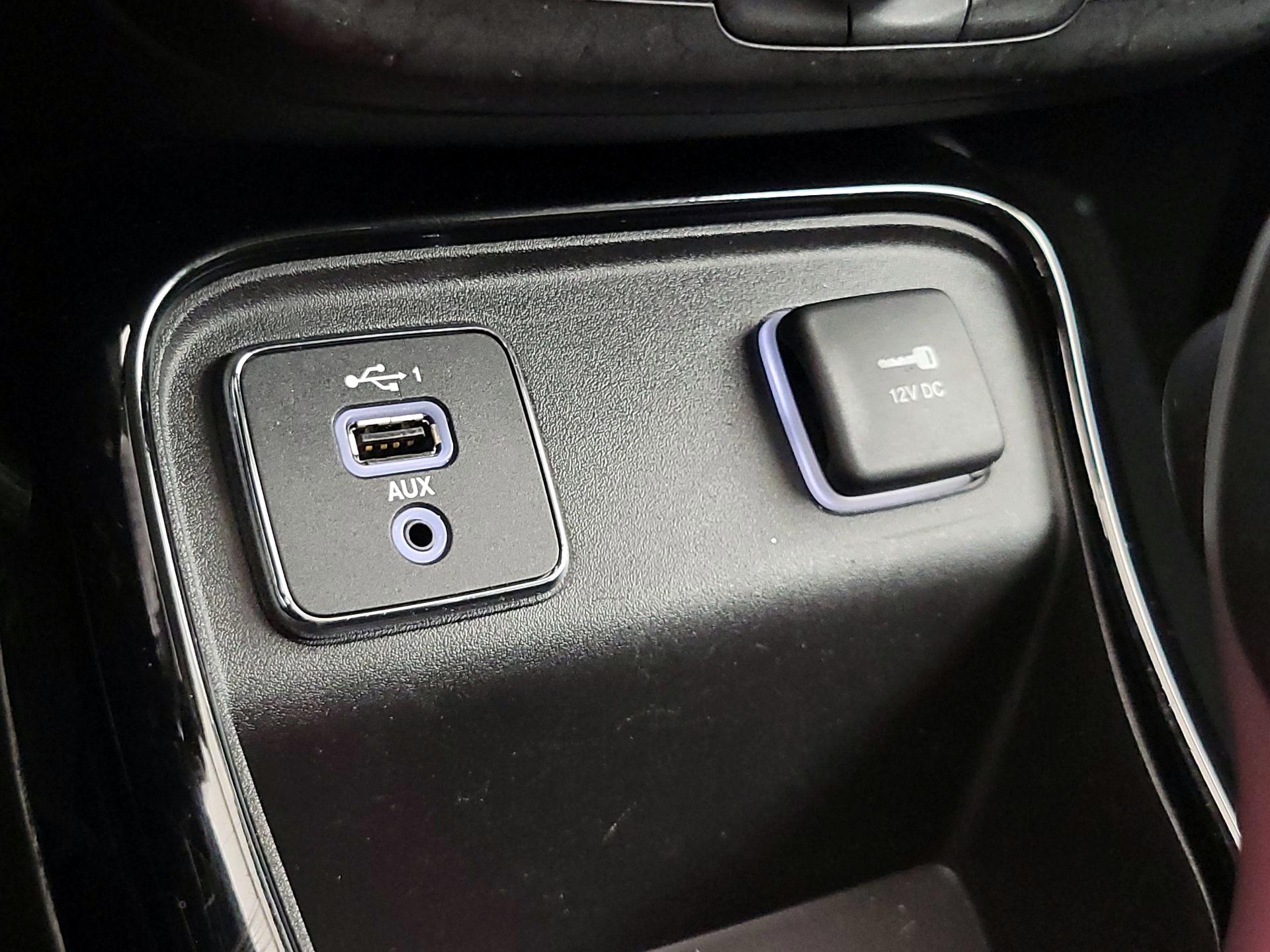 Thumbnail: 2020 Jeep Compass - 18