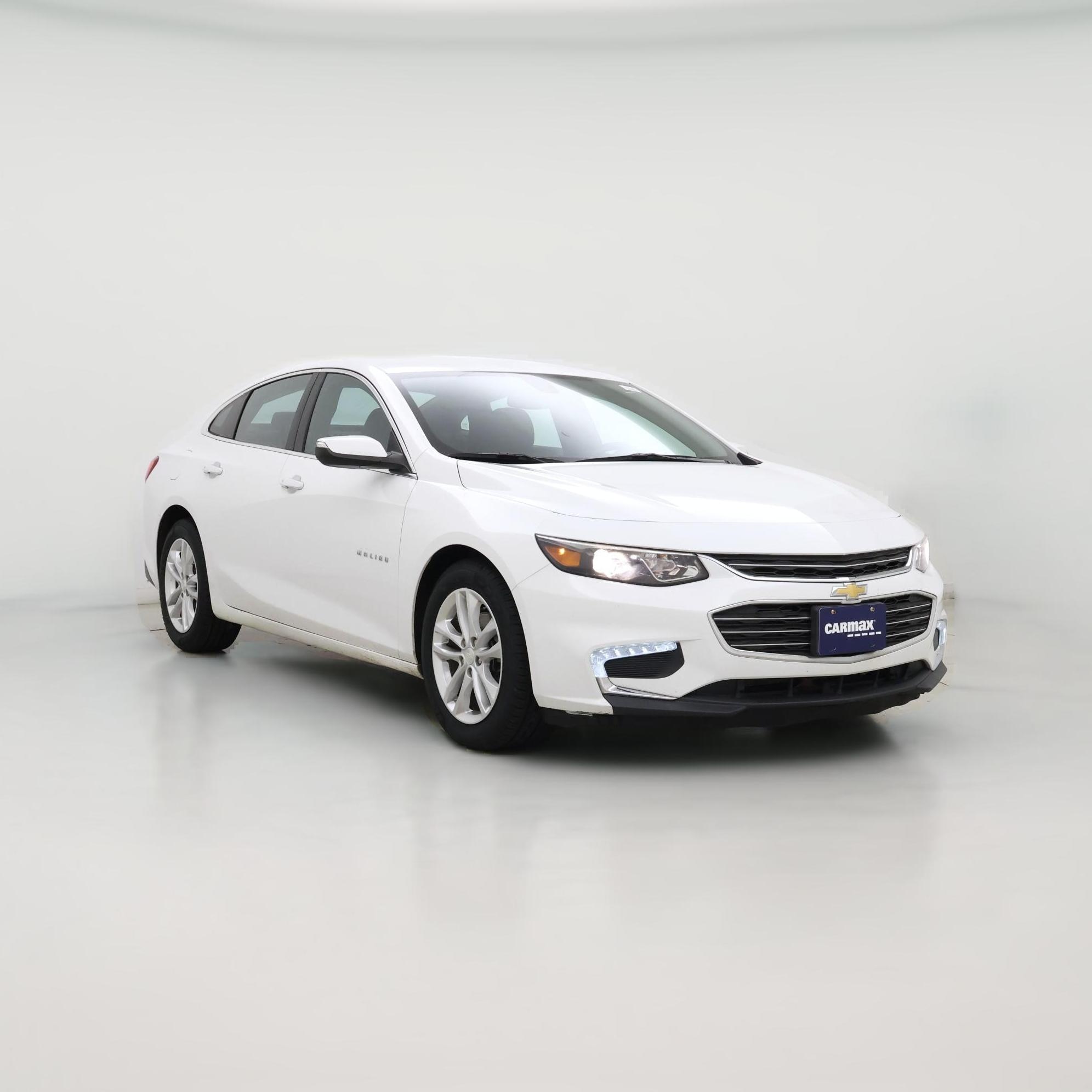 Thumbnail: 2017 Chevrolet Malibu - 1