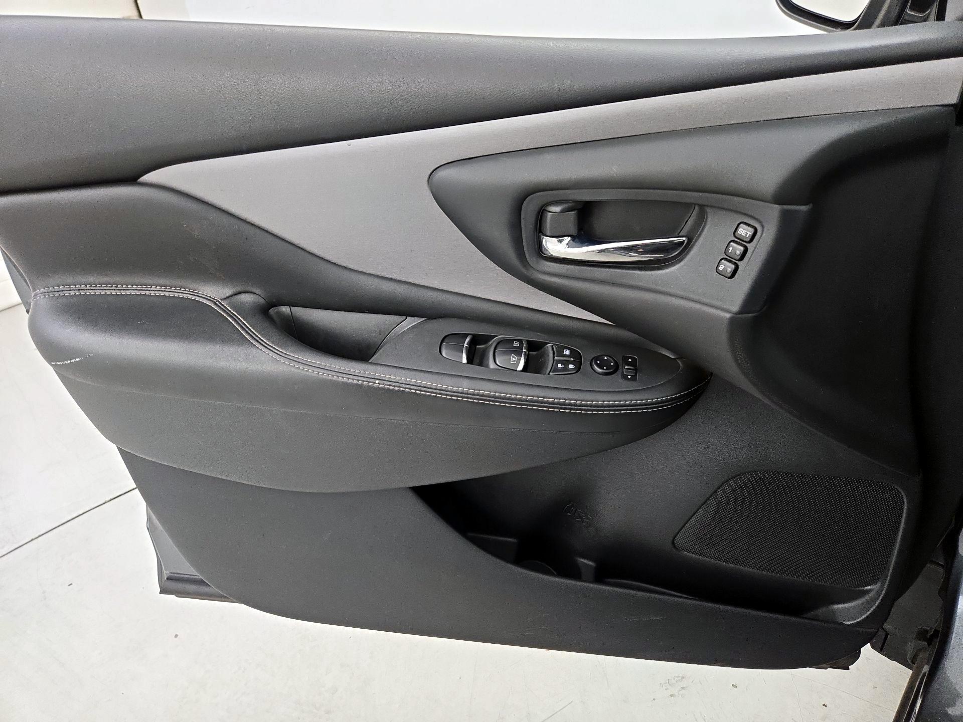 Thumbnail: 2020 Nissan Murano - 12