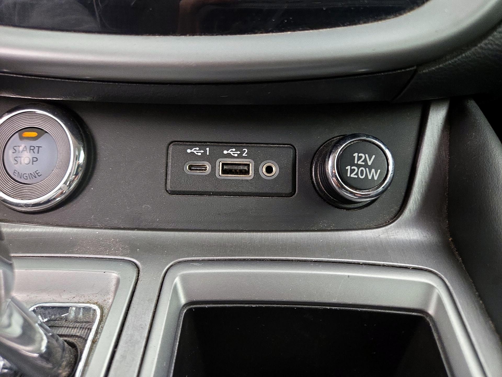 Thumbnail: 2020 Nissan Murano - 19