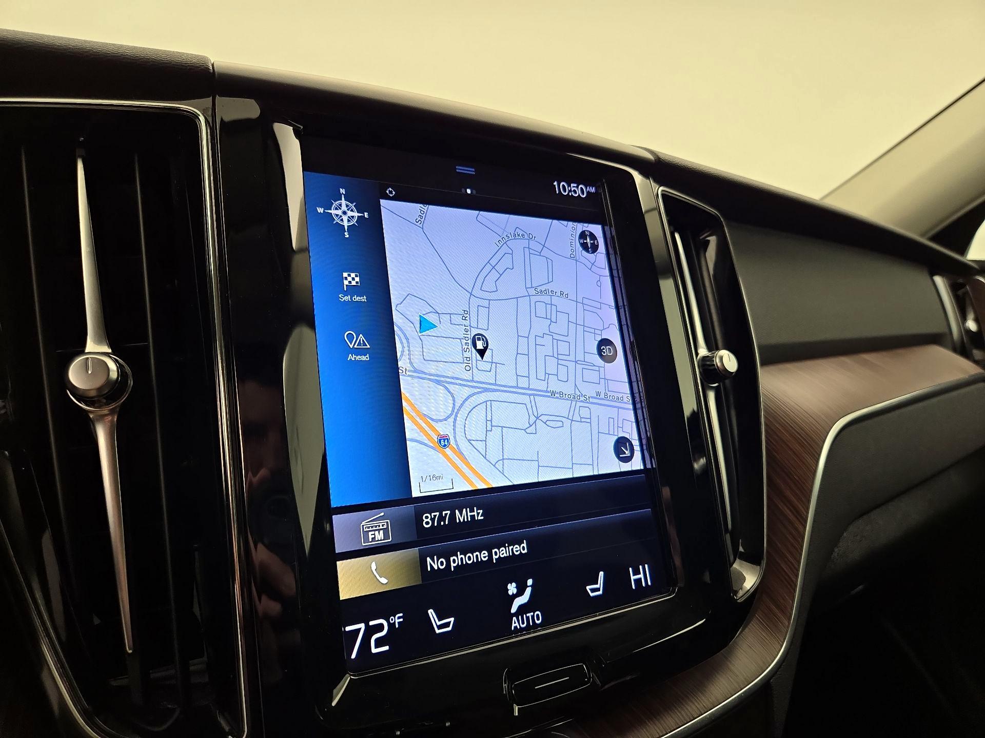 Thumbnail: 2021 Volvo XC60 - 14