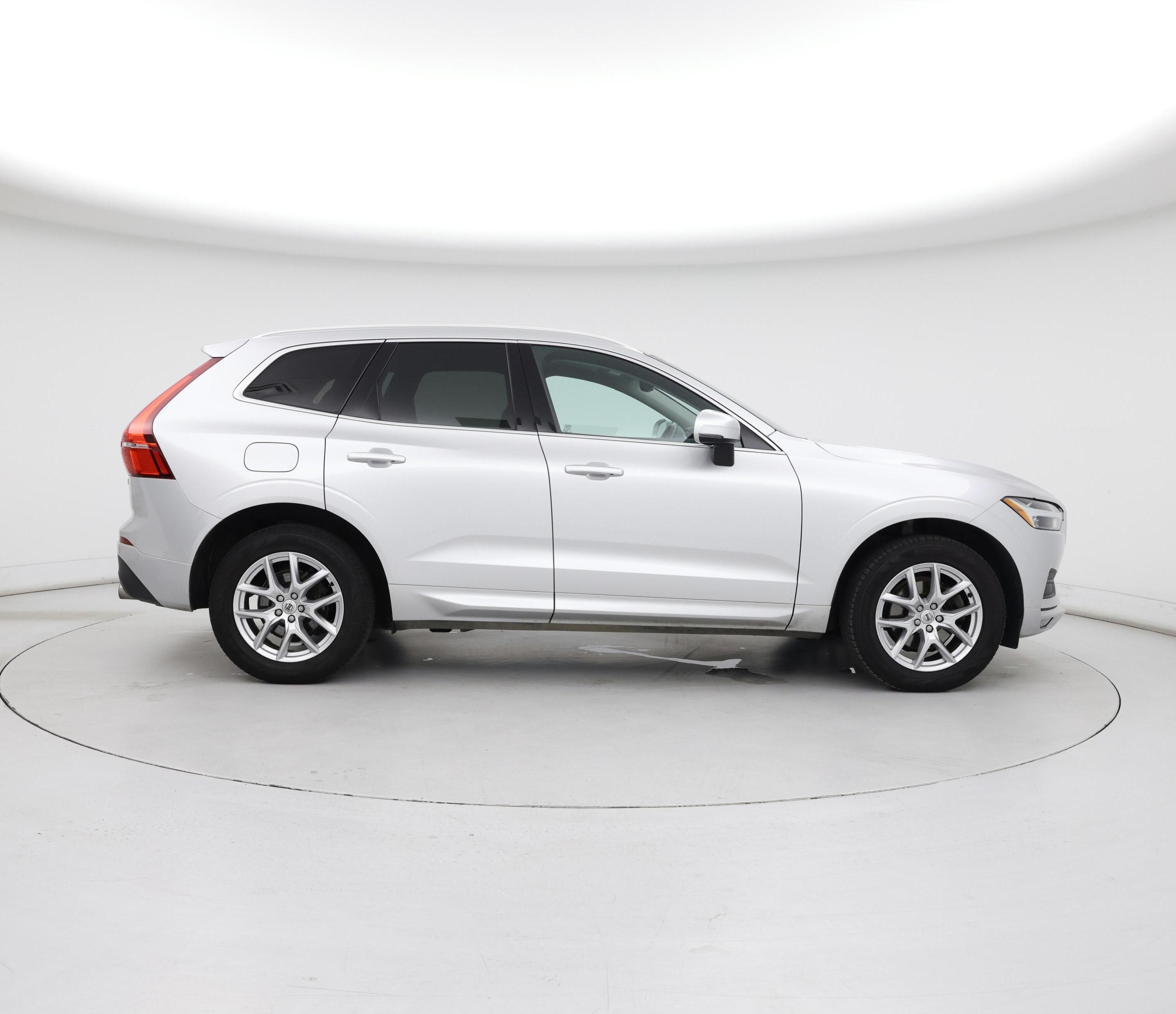 Thumbnail: 2021 Volvo XC60 - 7