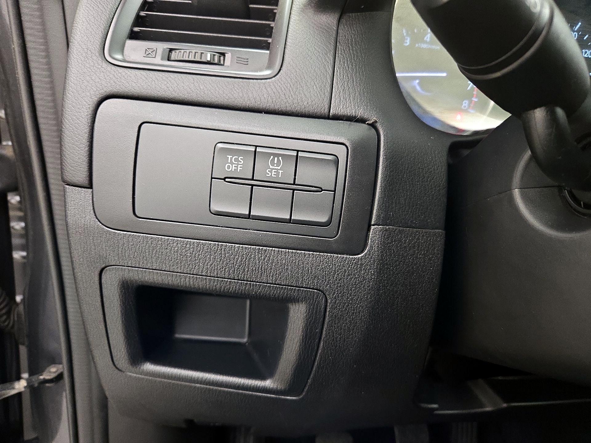 Thumbnail: 2016 Mazda CX-5 - 13