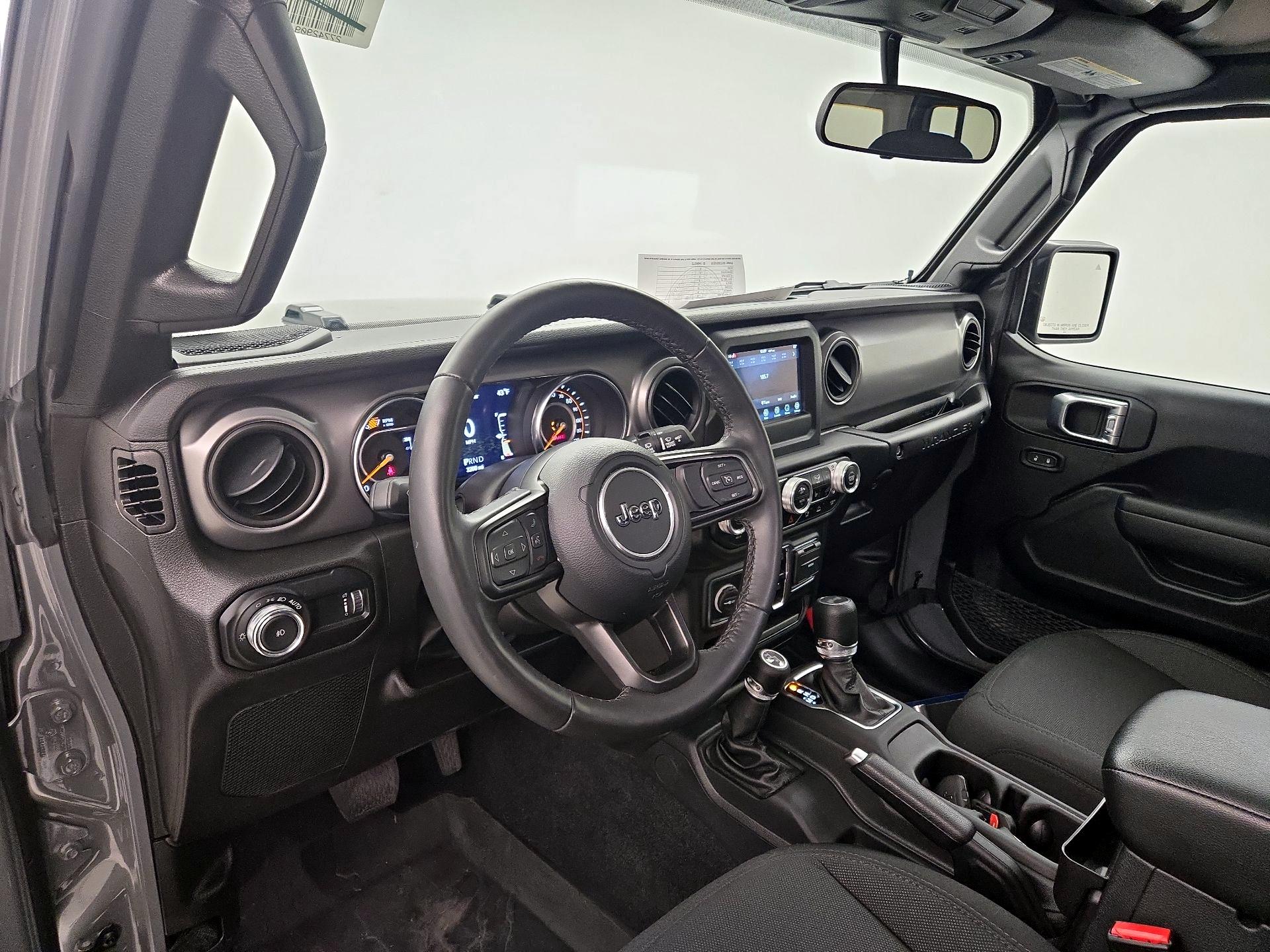 Thumbnail: 2023 Jeep Wrangler - 9