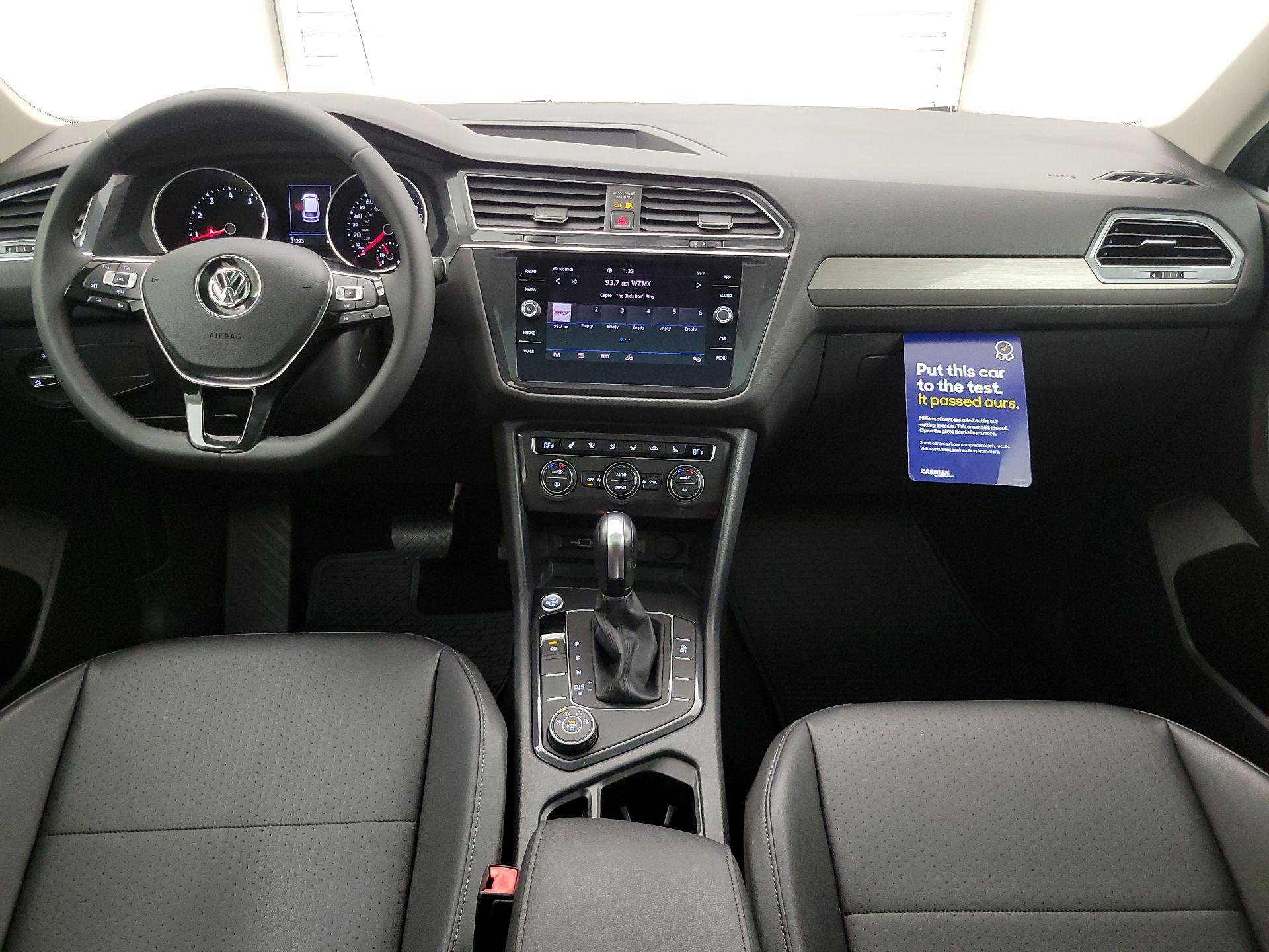 Thumbnail: 2020 Volkswagen Tiguan - 9