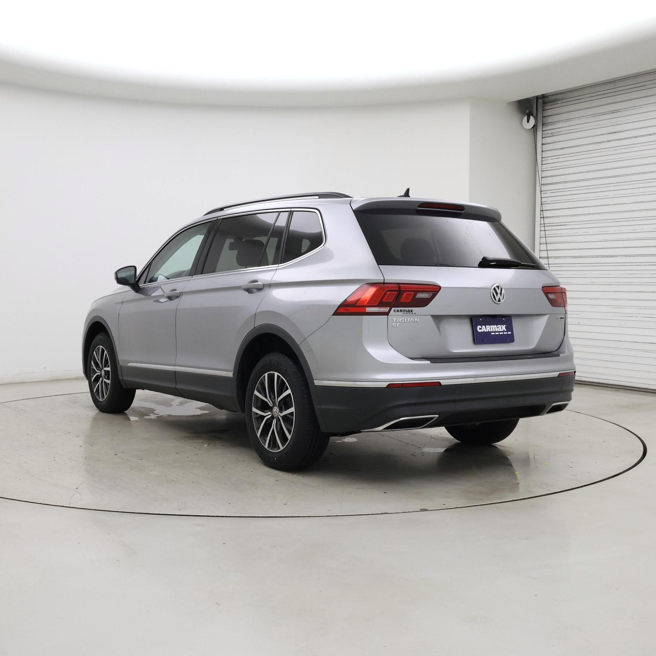 Thumbnail: 2020 Volkswagen Tiguan - 2