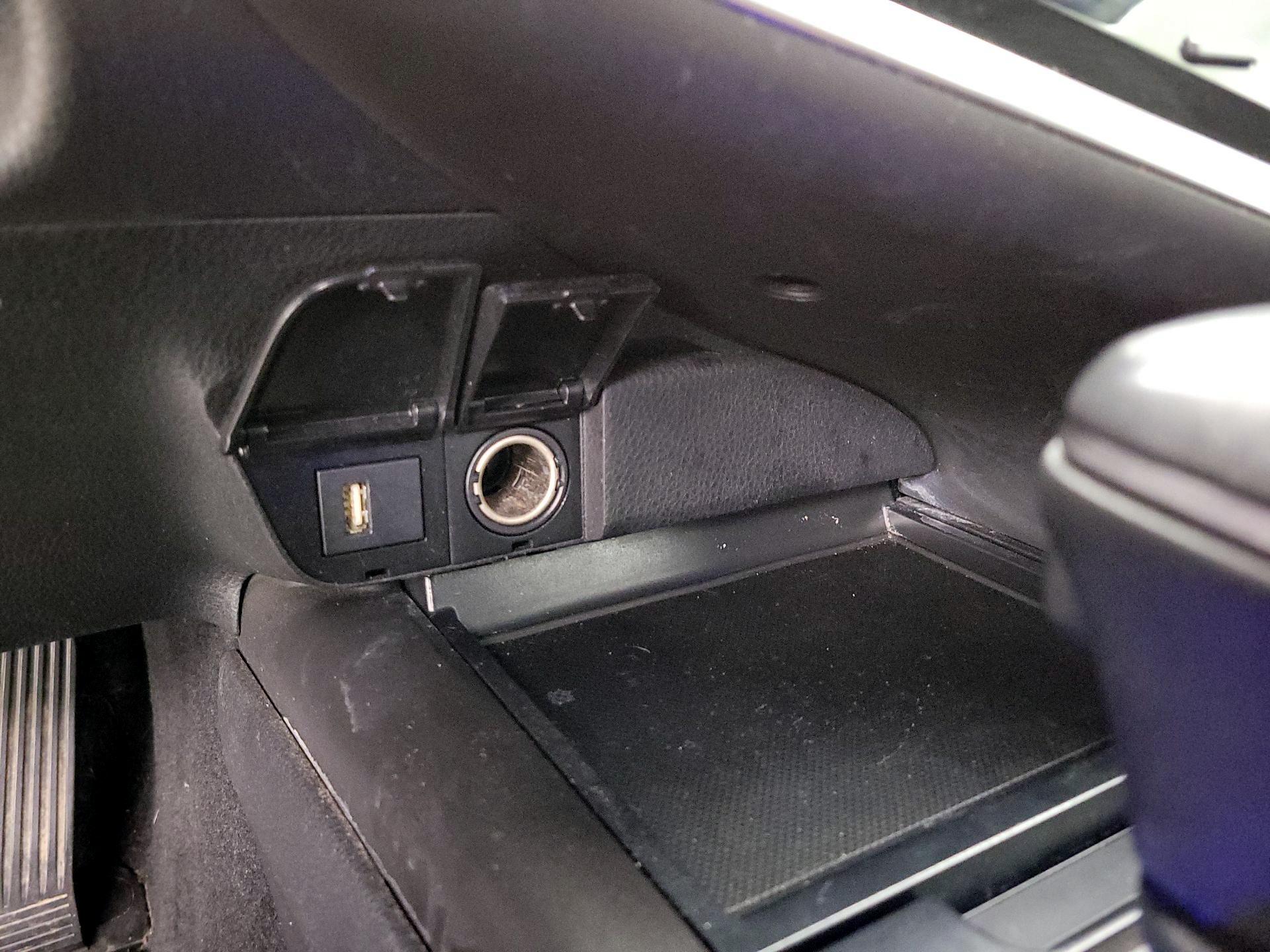 Thumbnail: 2024 Toyota Camry - 18