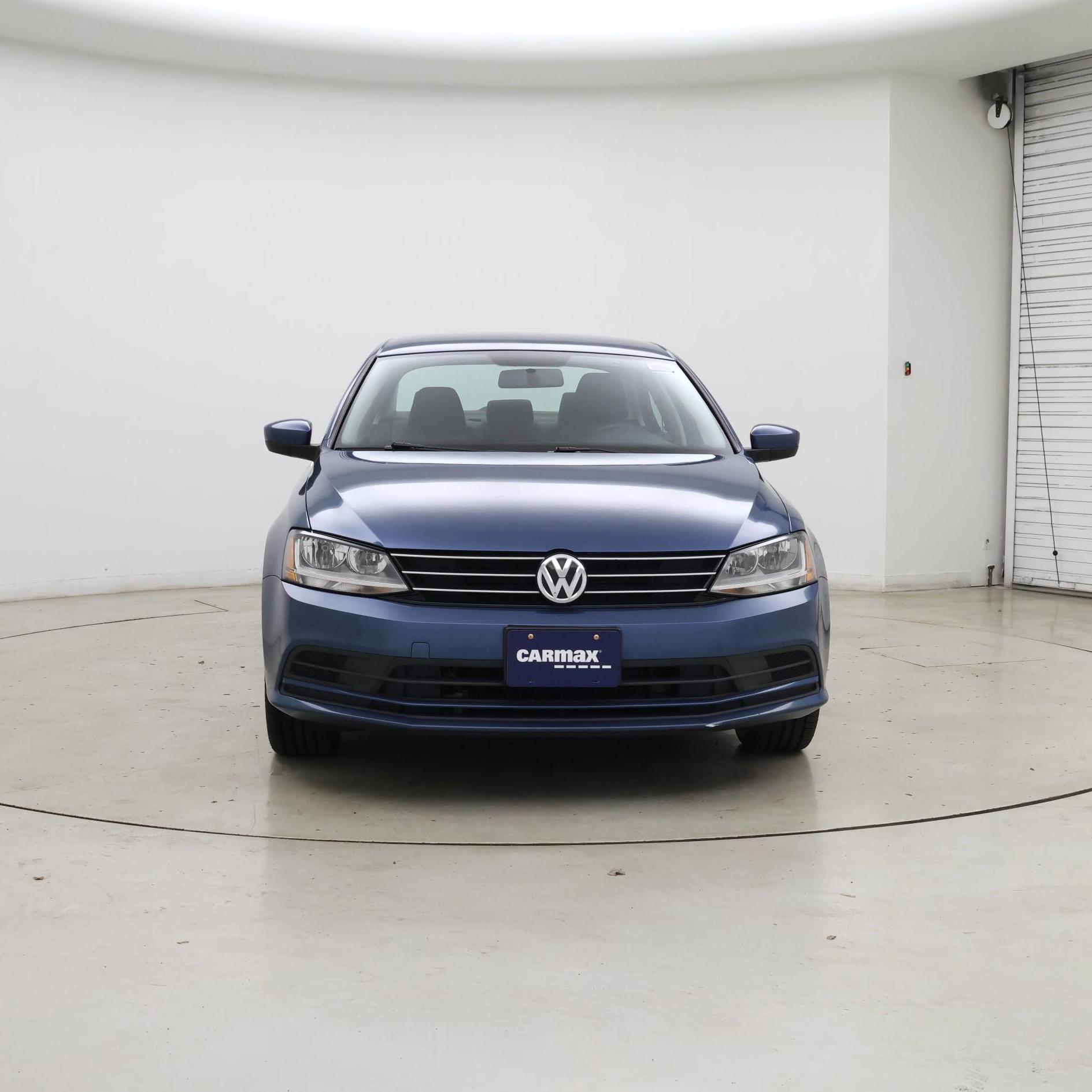 Thumbnail: 2017 Volkswagen Jetta - 5