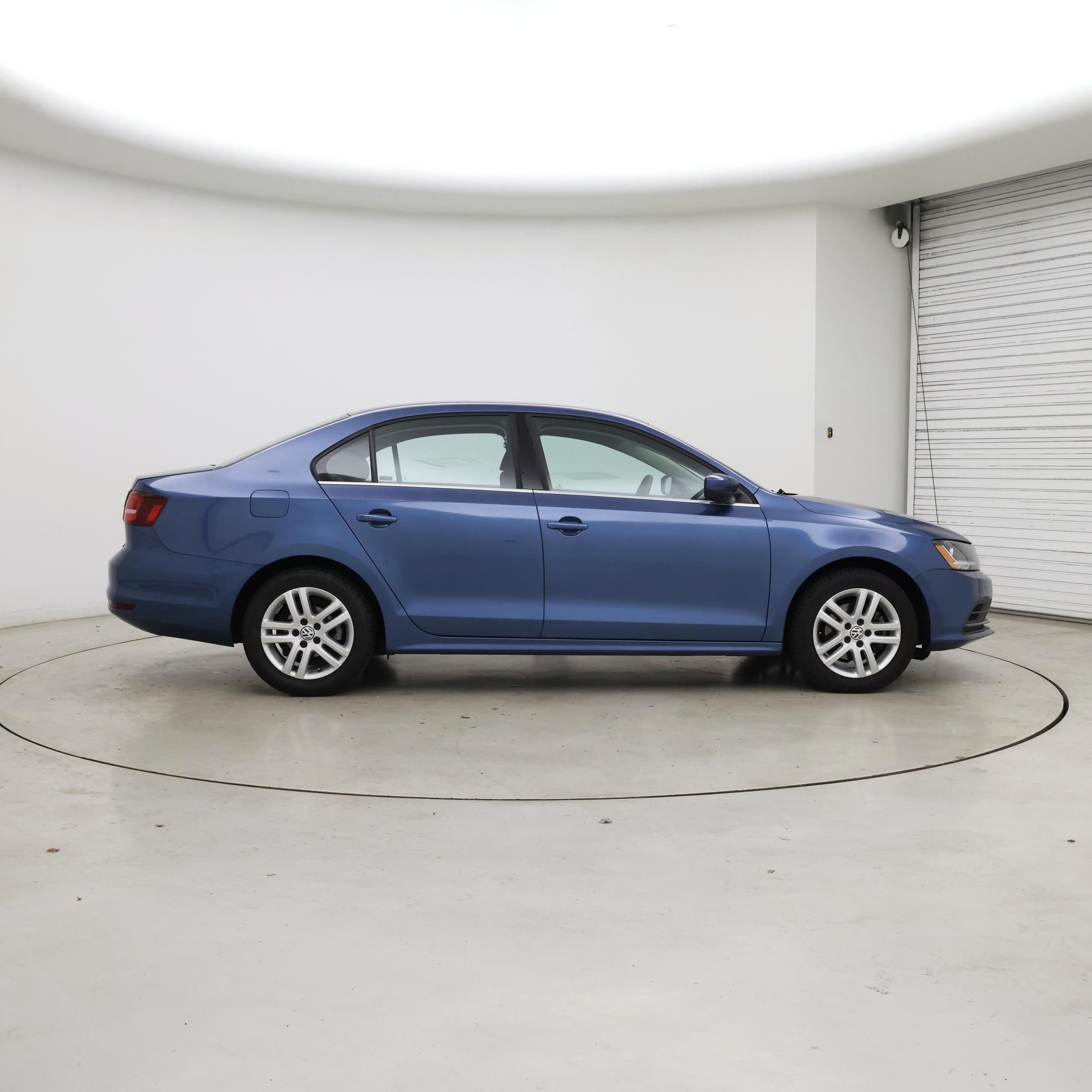 Thumbnail: 2017 Volkswagen Jetta - 7