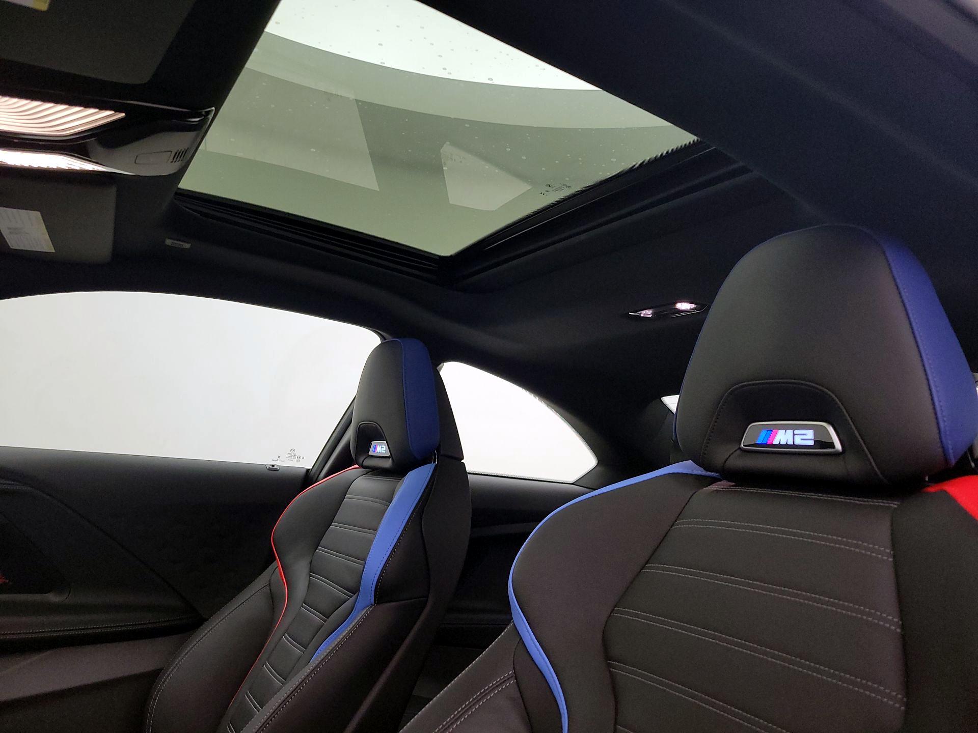 Thumbnail: 2024 BMW M2 - 19