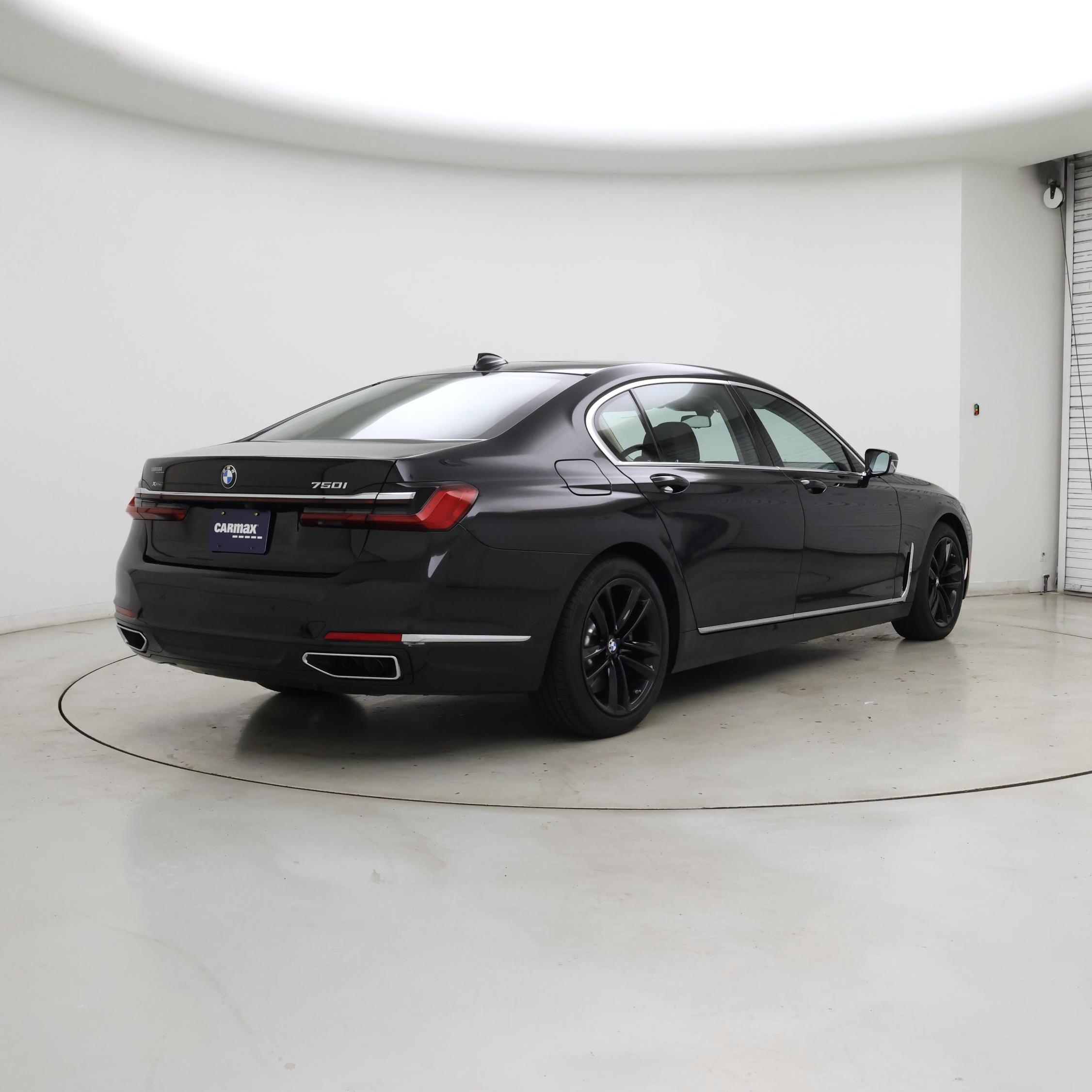 Thumbnail: 2020 BMW 7 Series - 8