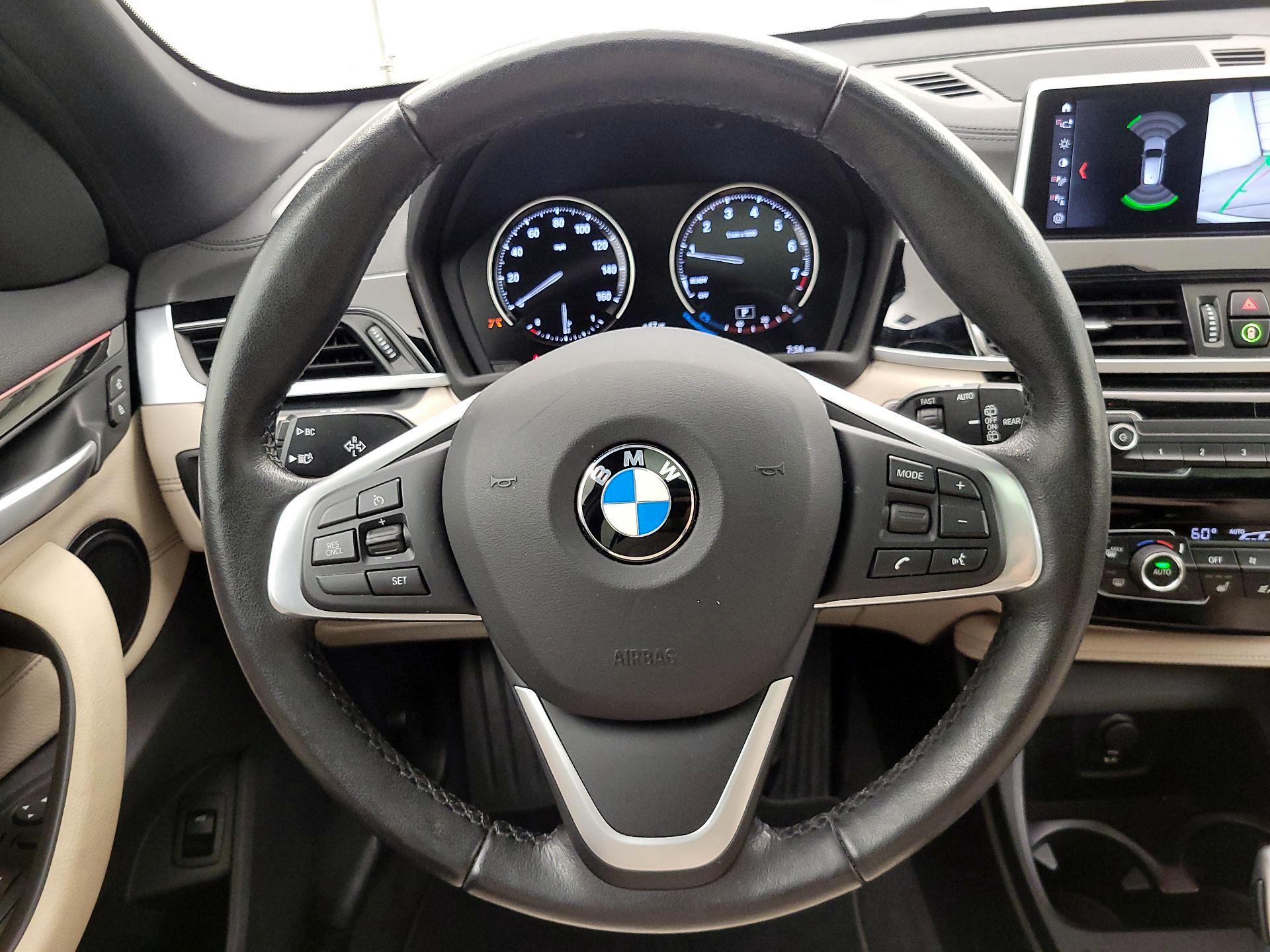 Thumbnail: 2020 BMW X1 - 10