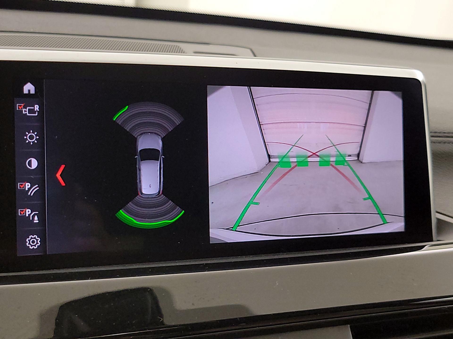 Thumbnail: 2020 BMW X1 - 14