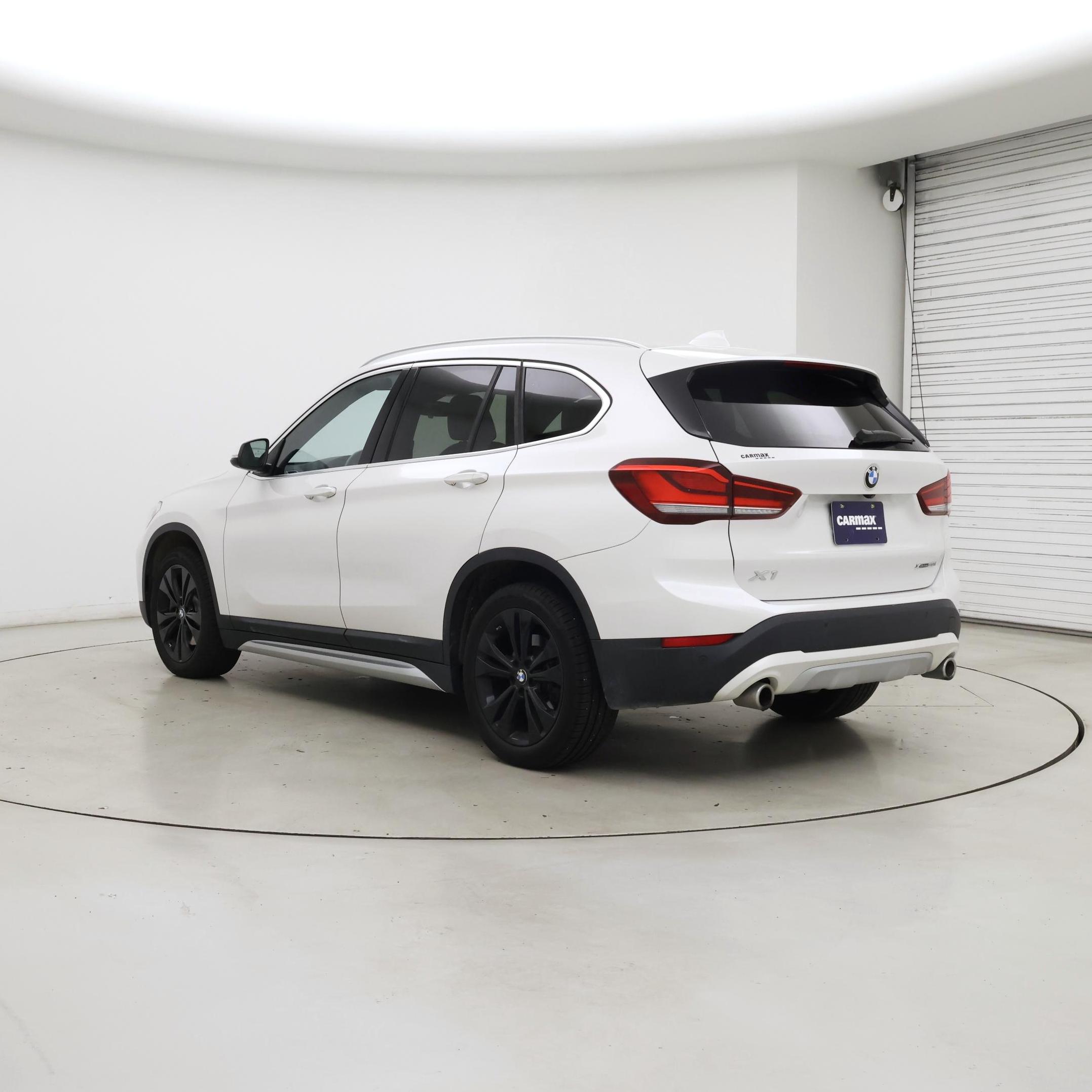 Thumbnail: 2020 BMW X1 - 2