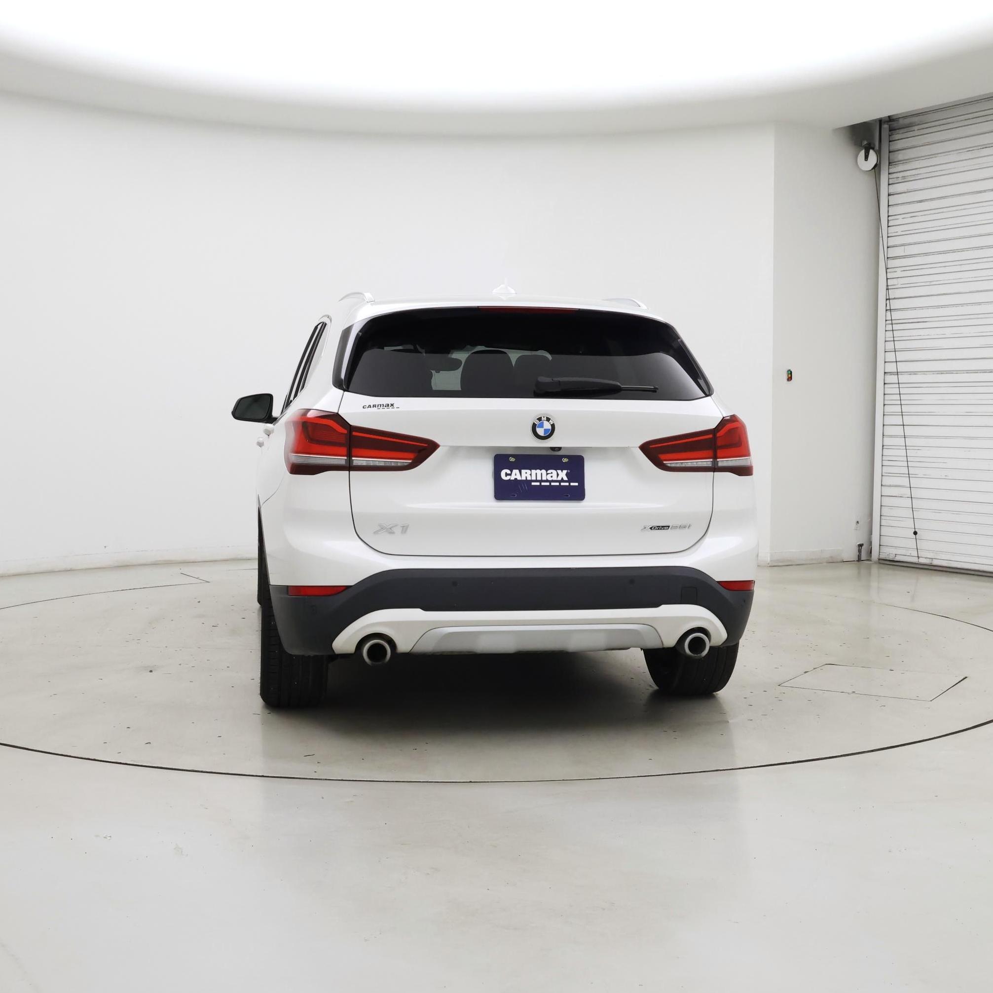 Thumbnail: 2020 BMW X1 - 6