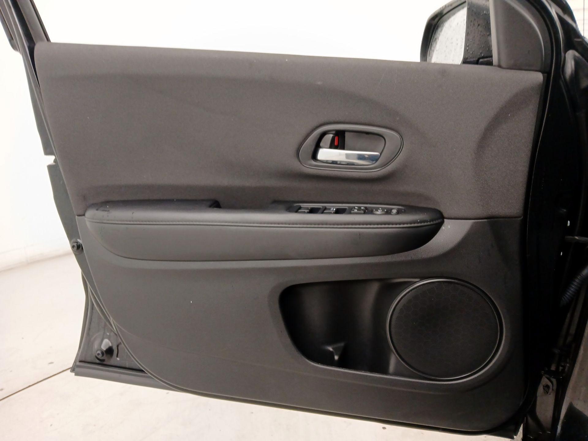 Thumbnail: 2021 Honda HR-V - 12