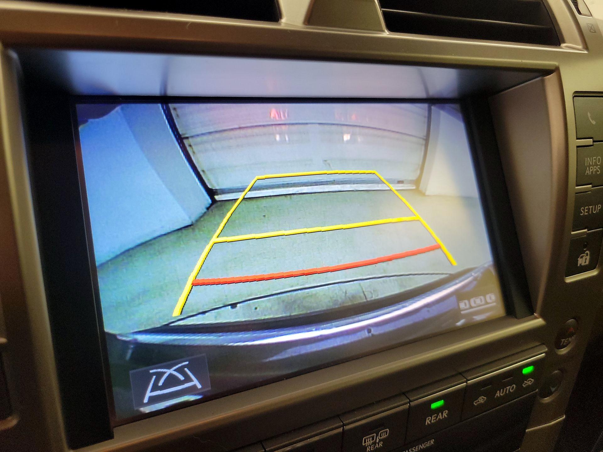 Thumbnail: 2014 Lexus GX - 15