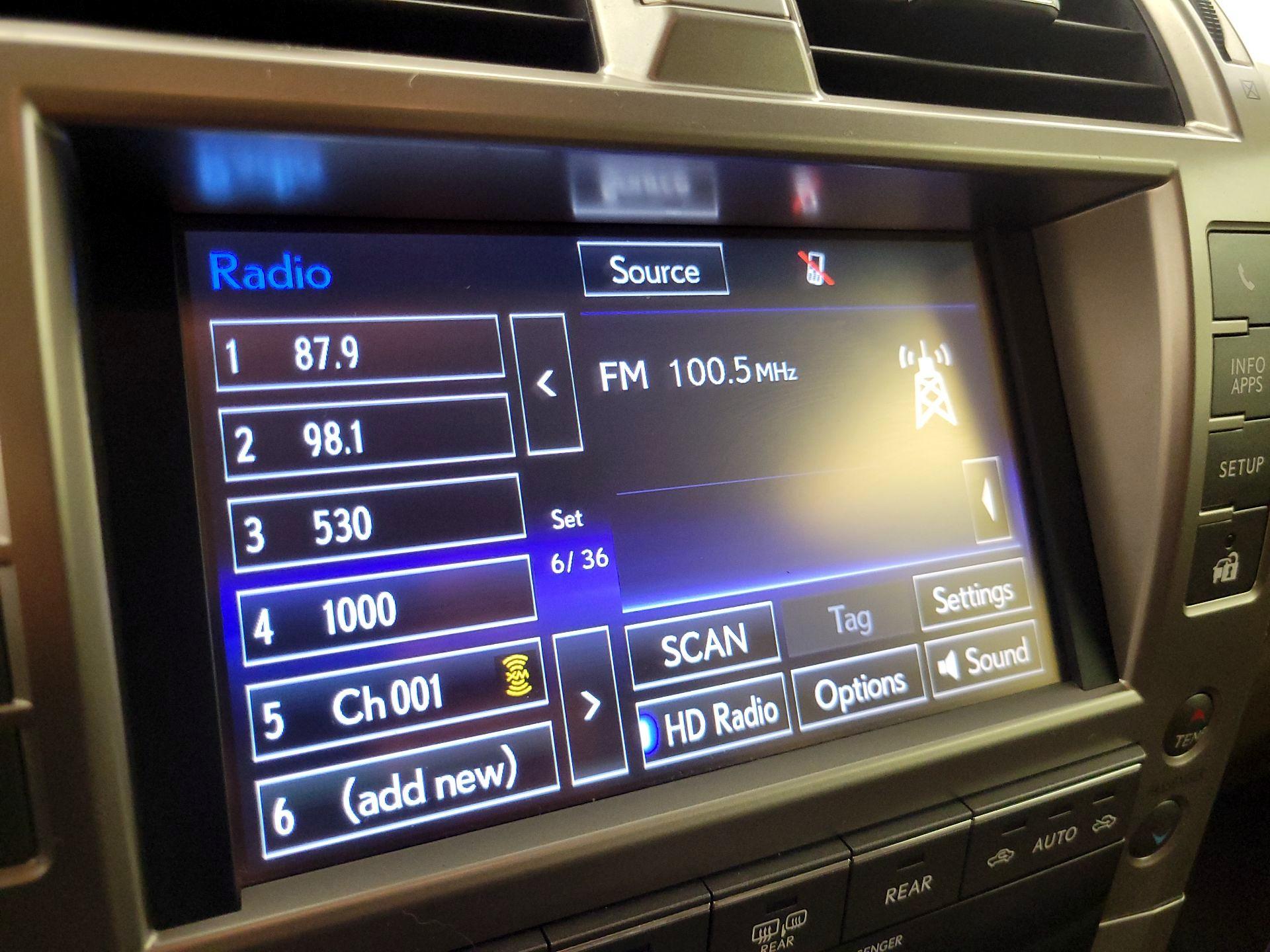 Thumbnail: 2014 Lexus GX - 16