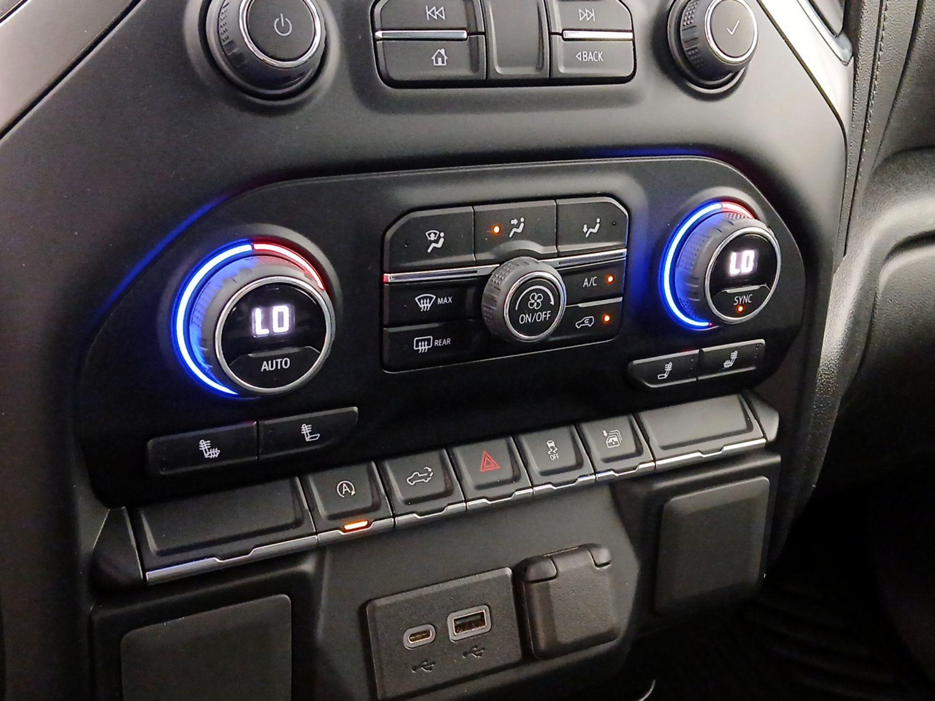 Thumbnail: 2022 Chevrolet Silverado 1500 - 16