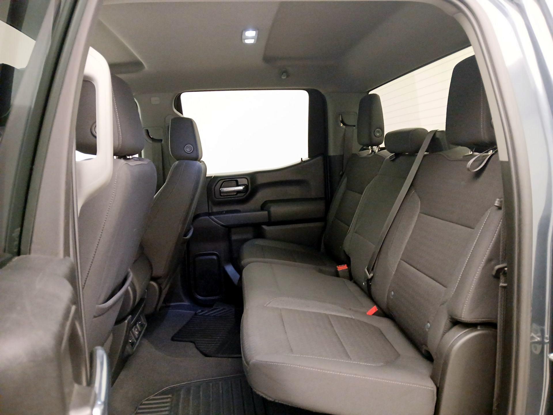 Thumbnail: 2022 Chevrolet Silverado 1500 - 19