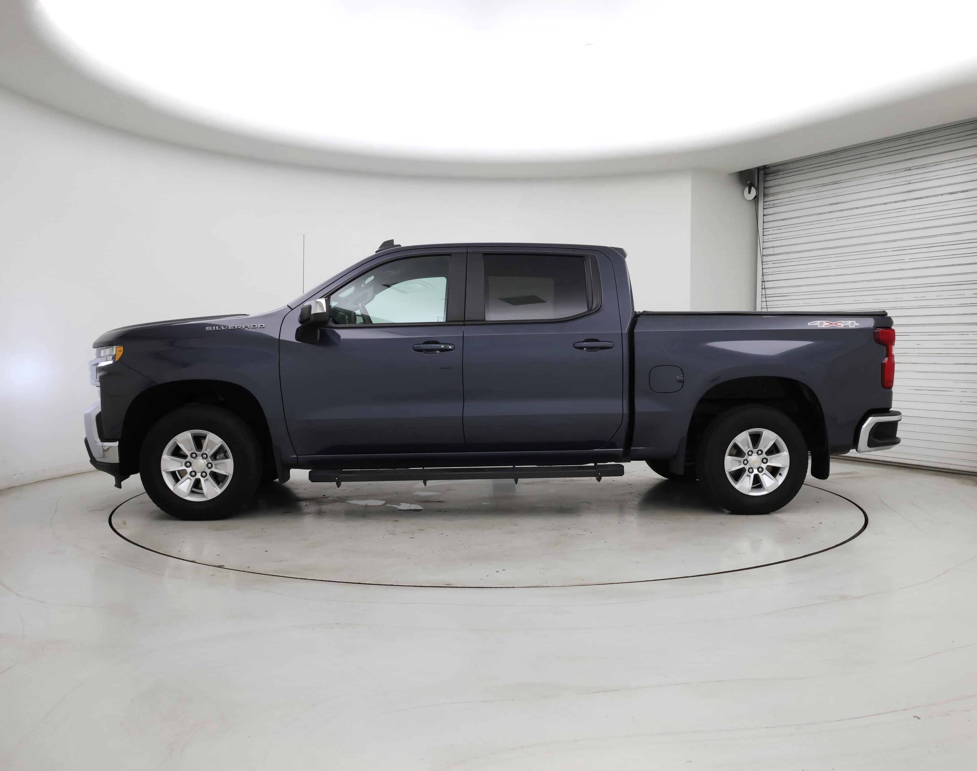 Thumbnail: 2022 Chevrolet Silverado 1500 - 3