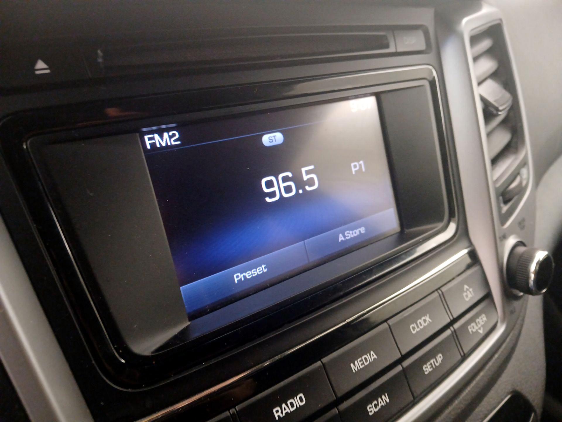 Thumbnail: 2017 Hyundai Tucson - 15