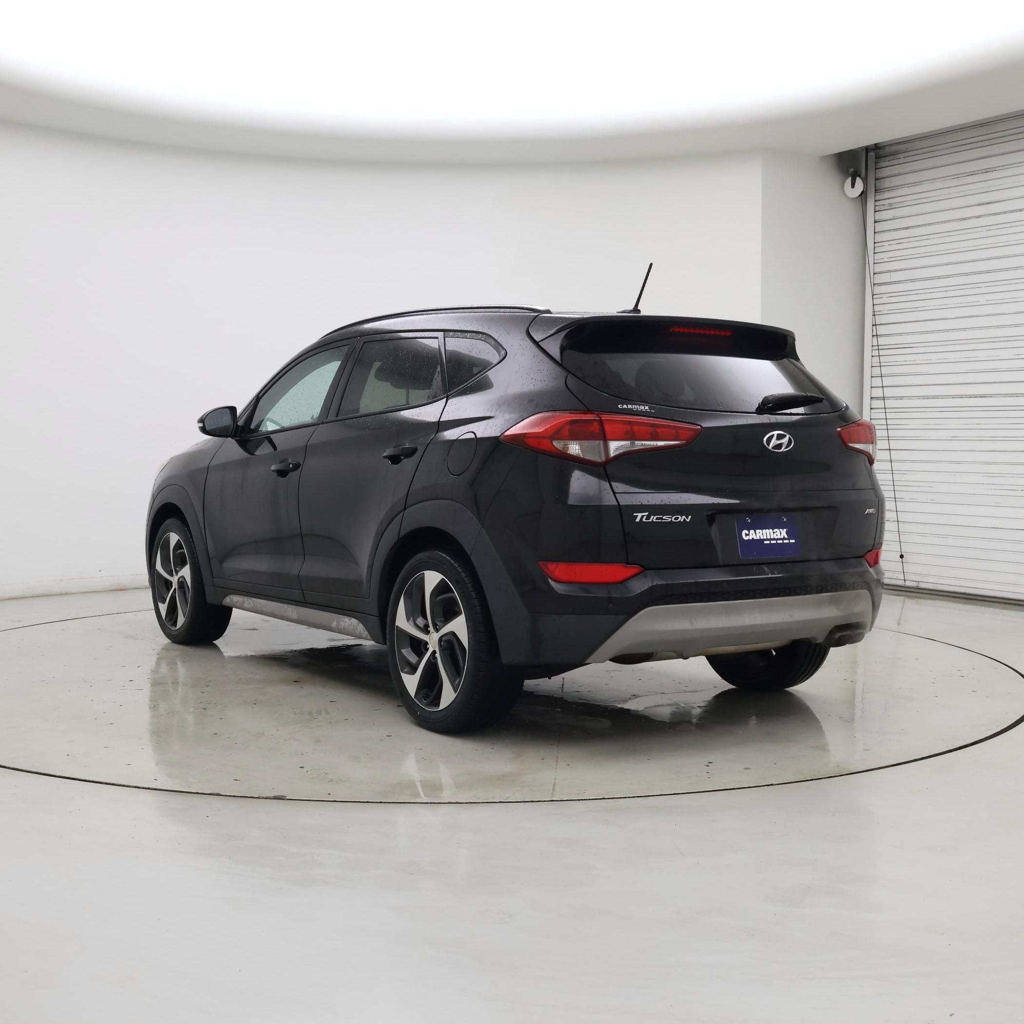 Thumbnail: 2017 Hyundai Tucson - 2