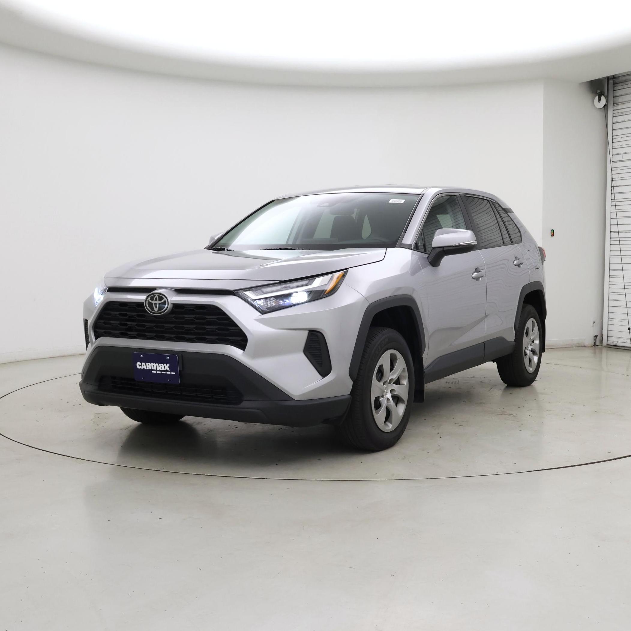 Thumbnail: 2023 Toyota RAV4 - 4