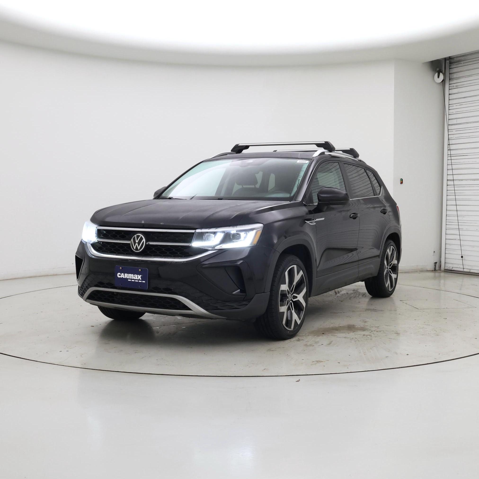 Thumbnail: 2022 Volkswagen Taos - 4