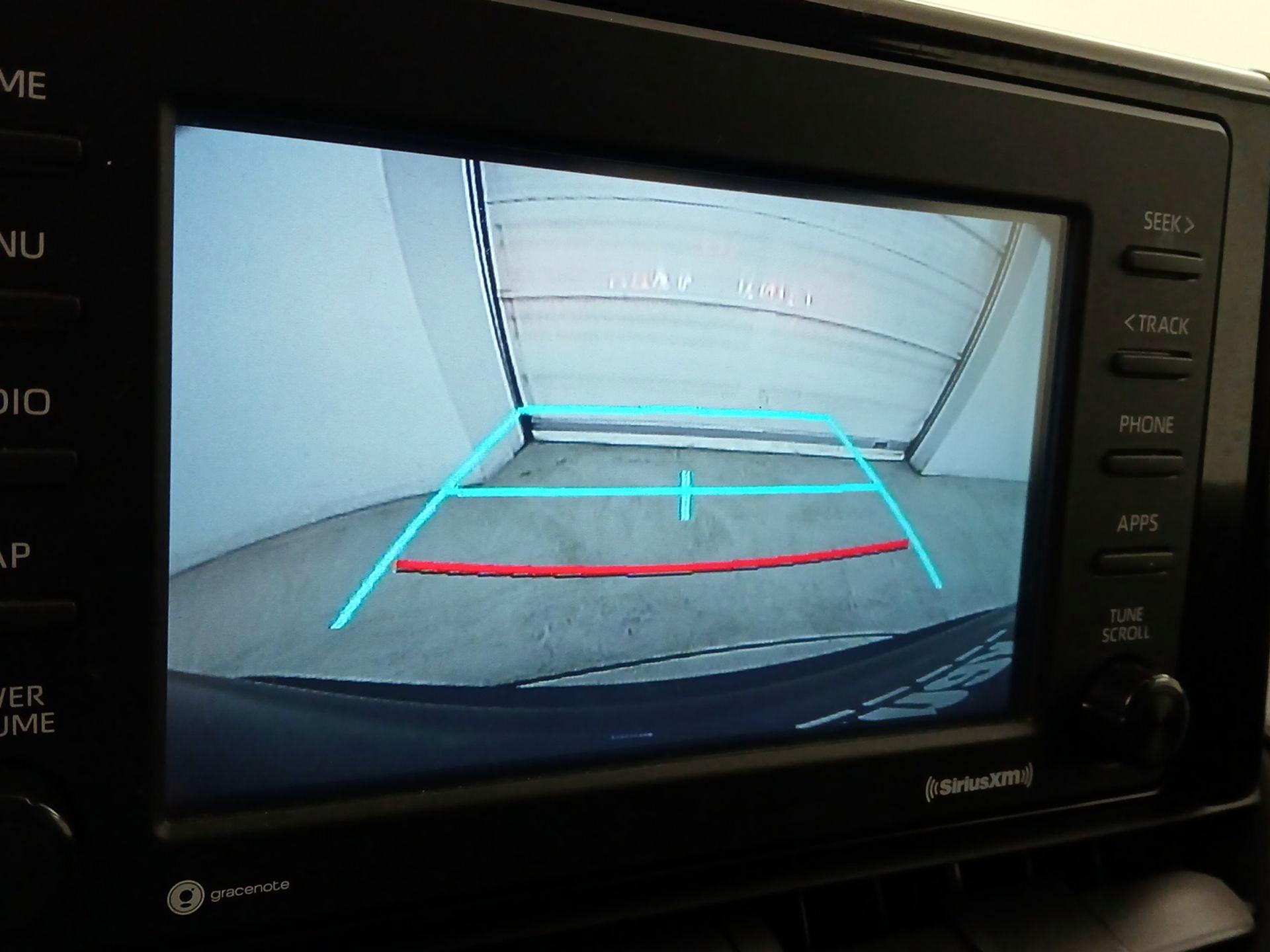 Thumbnail: 2021 Toyota RAV4 - 14