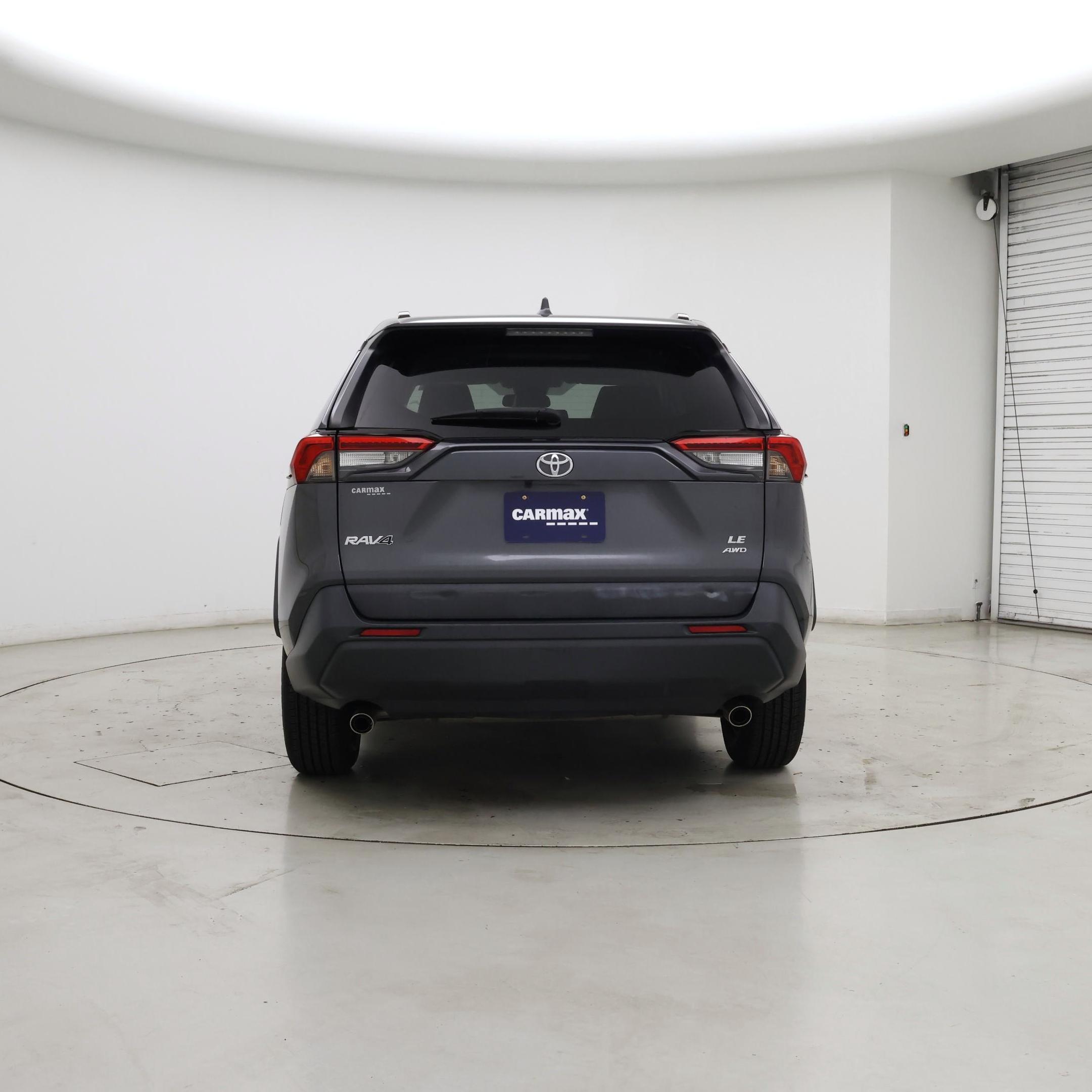 Thumbnail: 2021 Toyota RAV4 - 6