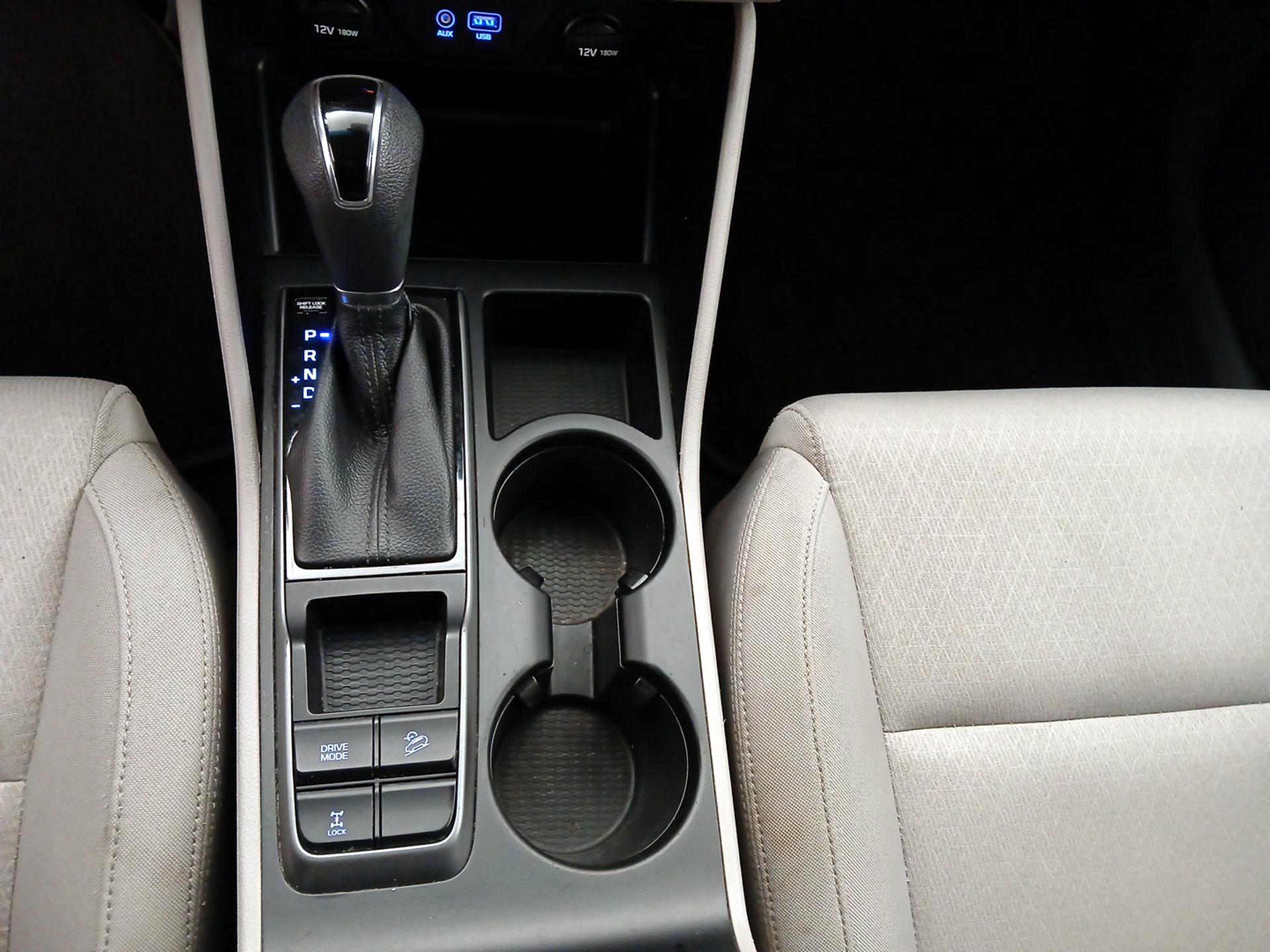 Thumbnail: 2017 Hyundai Tucson - 17