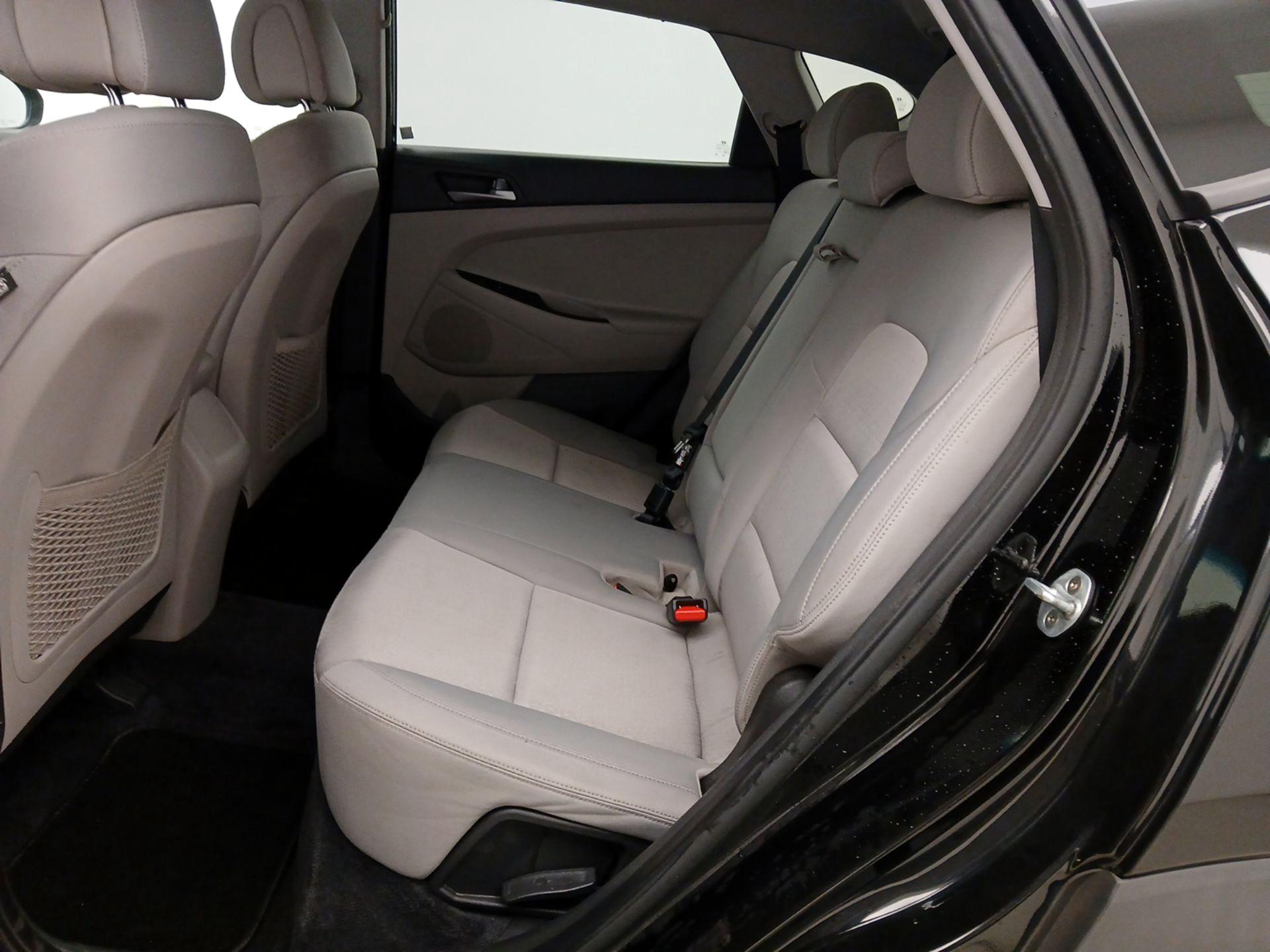 Thumbnail: 2017 Hyundai Tucson - 19